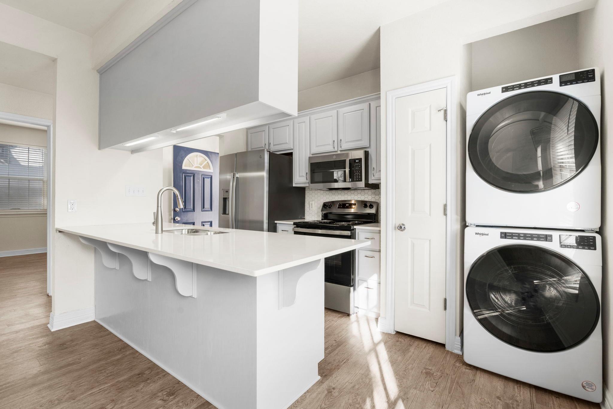 1100 W 25th St # 101, Austin, TX 78705