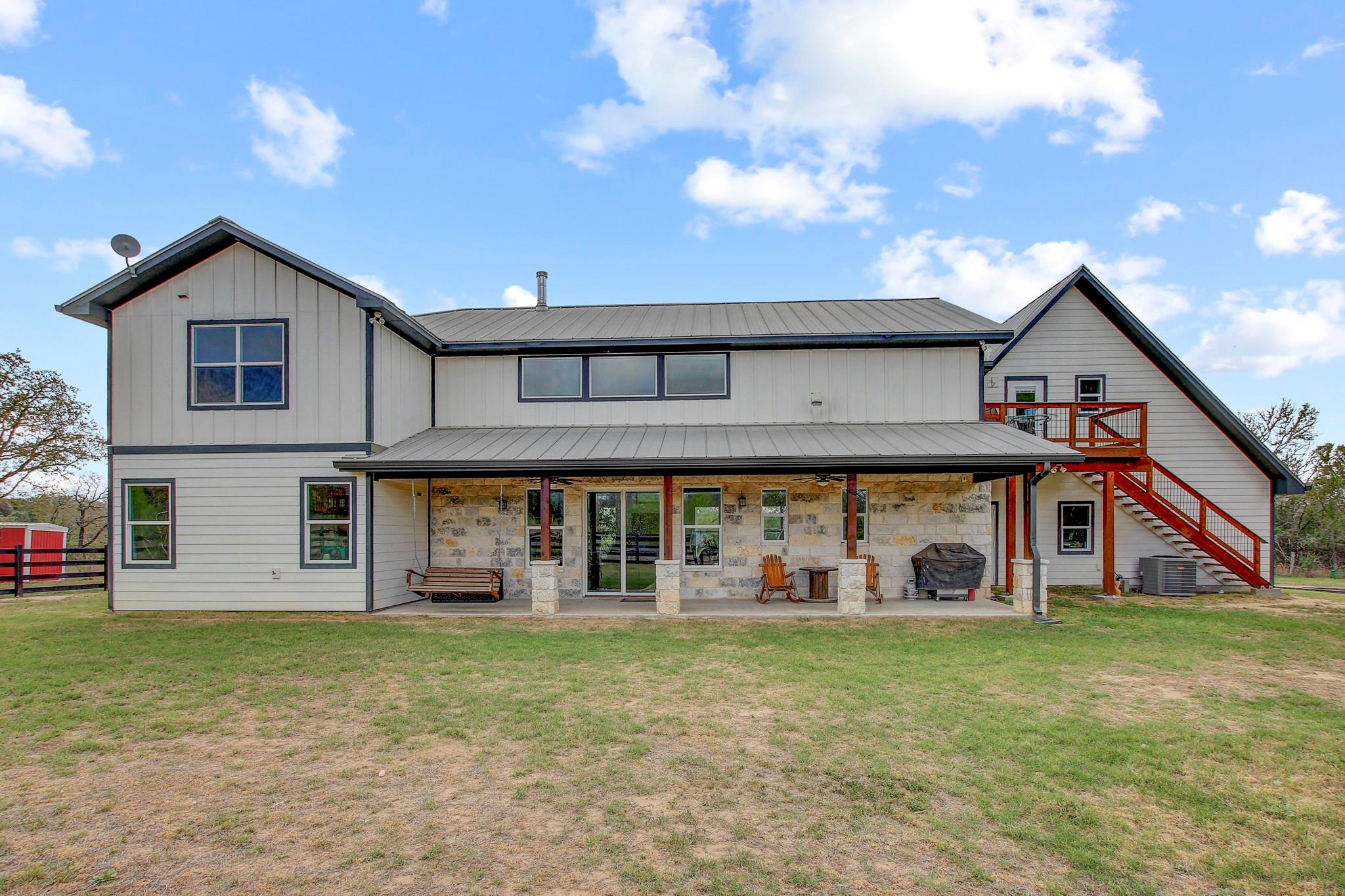 196 Milam Ln, Bastrop, TX 78602