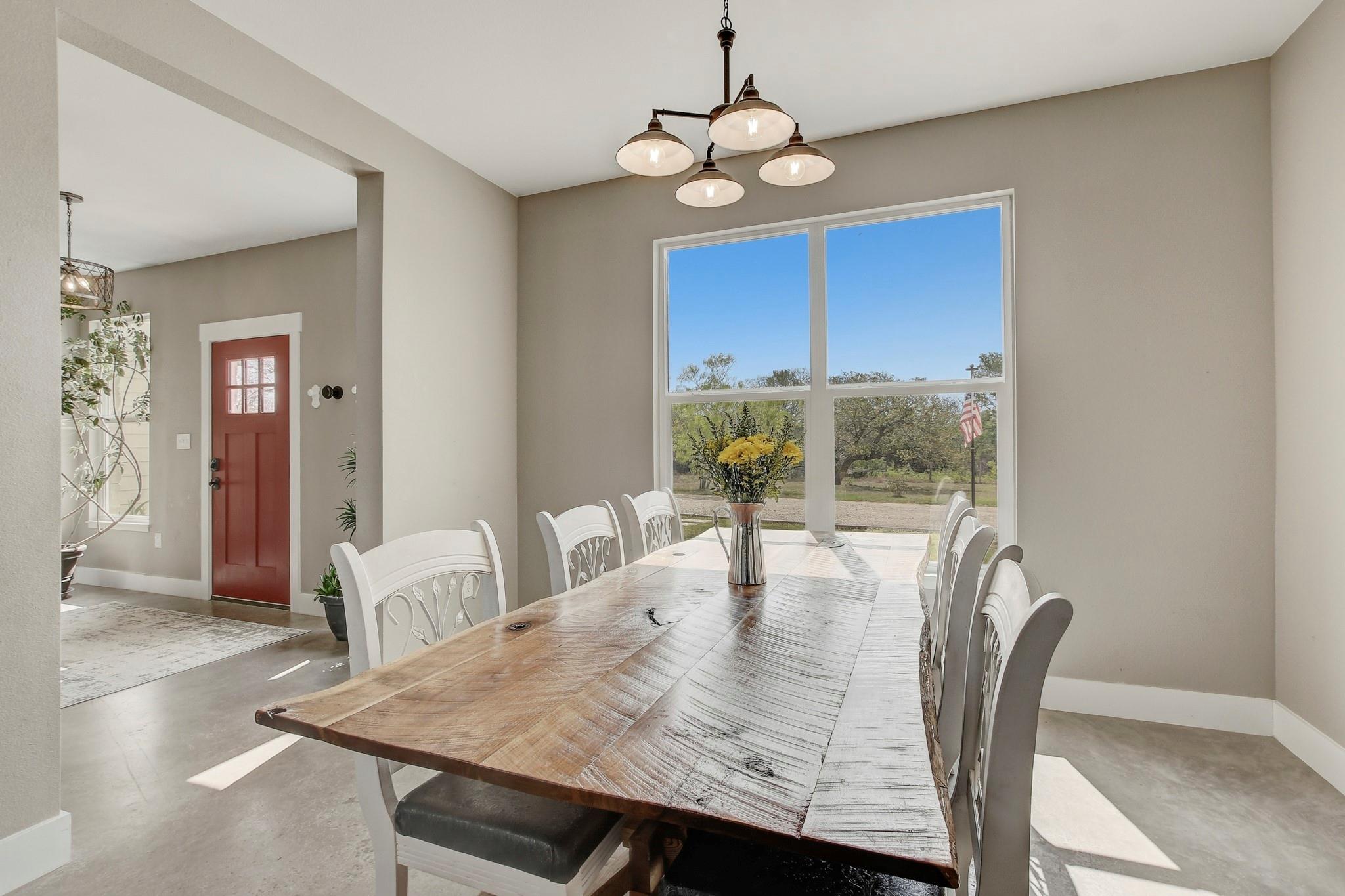 196 Milam Ln, Bastrop, TX 78602