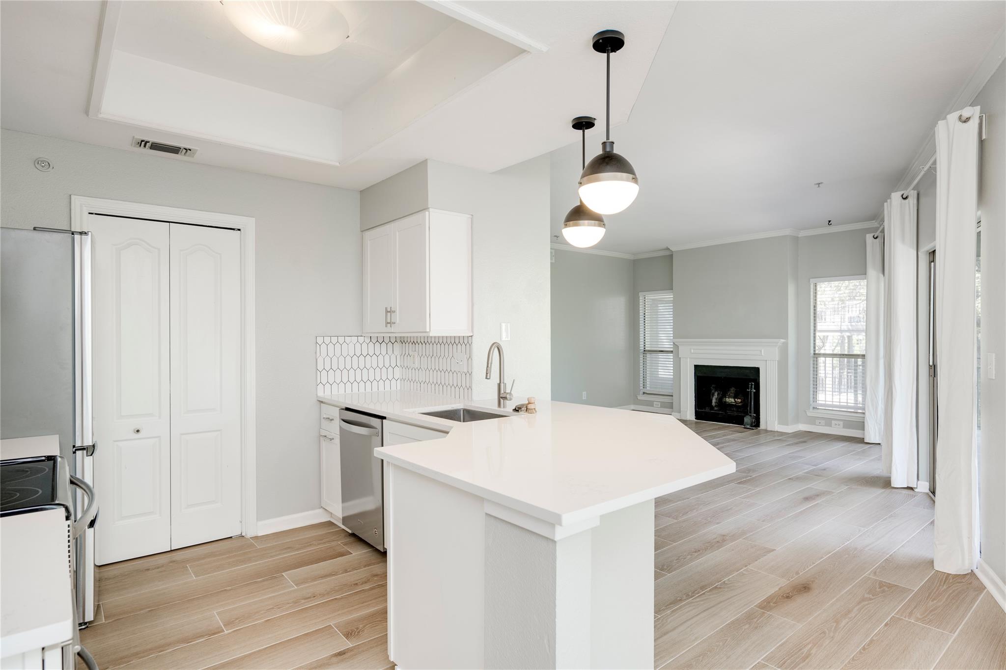 6000 Shepherd Mountain Cv # 601, Austin, TX 78730