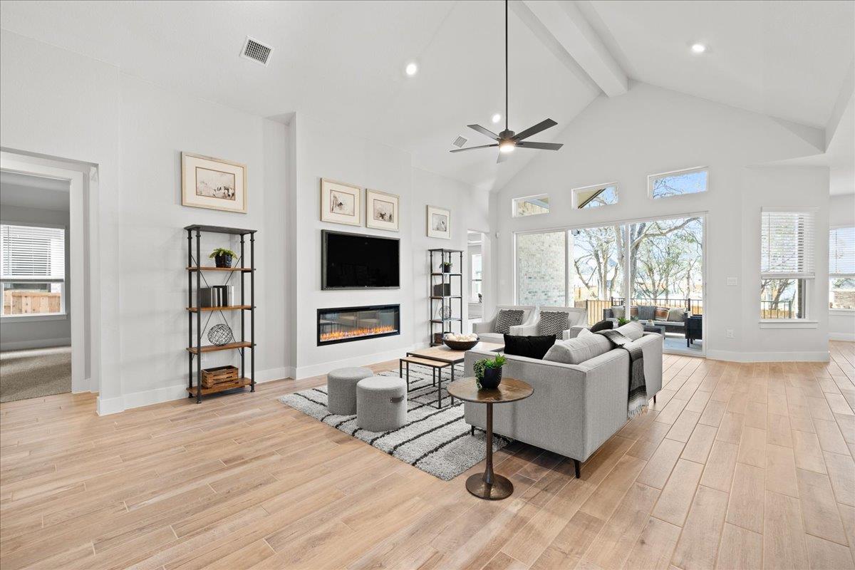 209 Firethorn Rd, Marble Falls, TX 78654