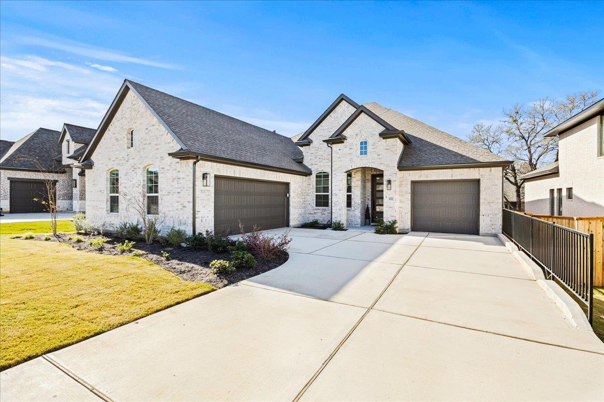 209 Firethorn Rd, Marble Falls, TX 78654