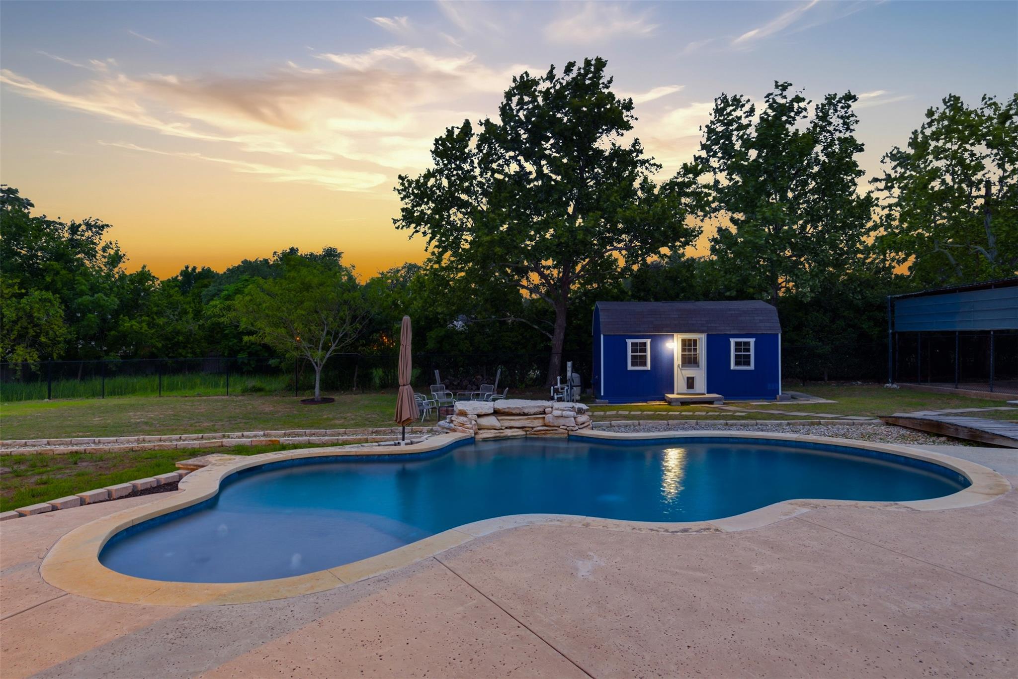 207 Cardinal Ln, Cedar Park, TX 78613