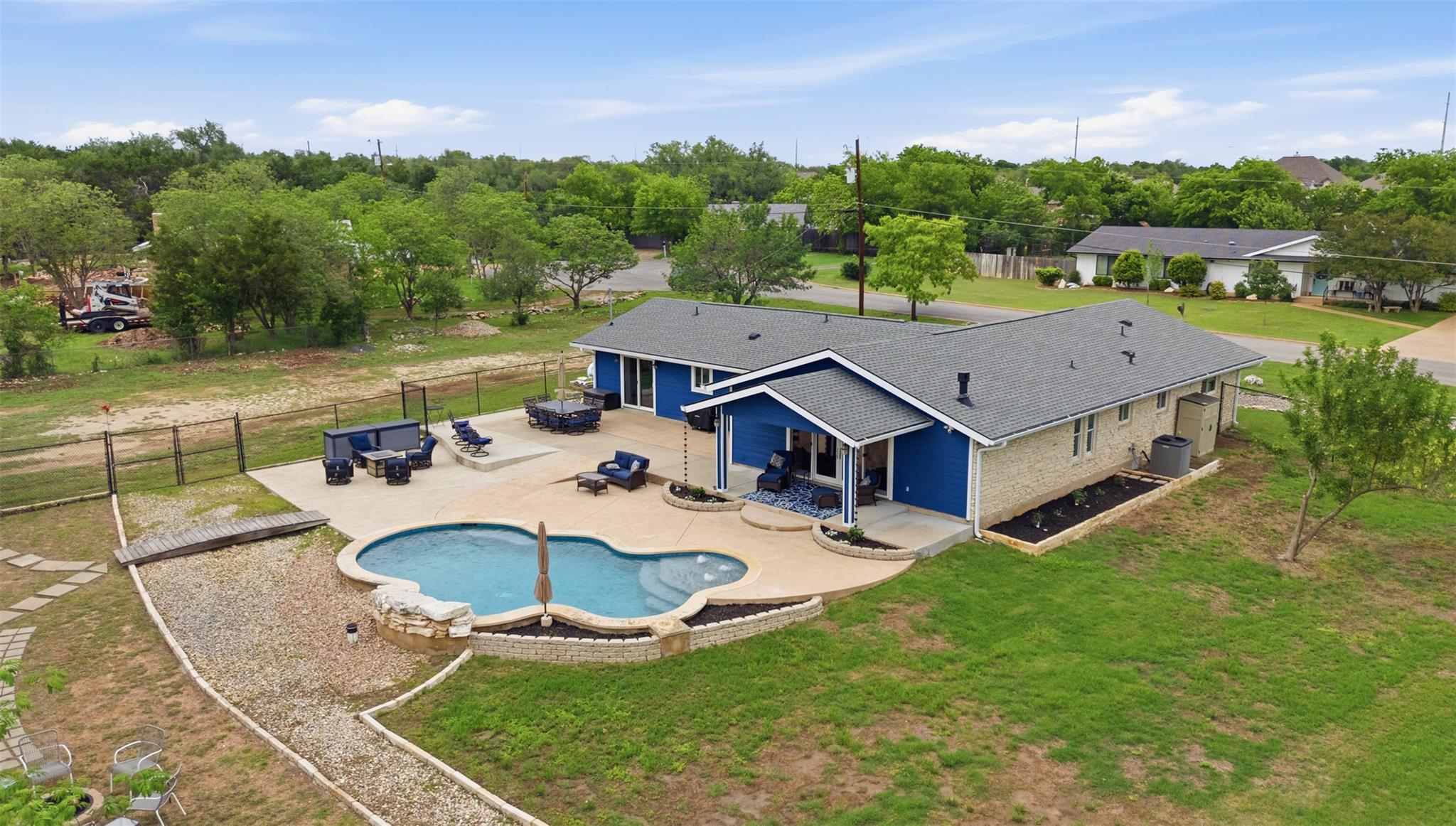 207 Cardinal Ln, Cedar Park, TX 78613