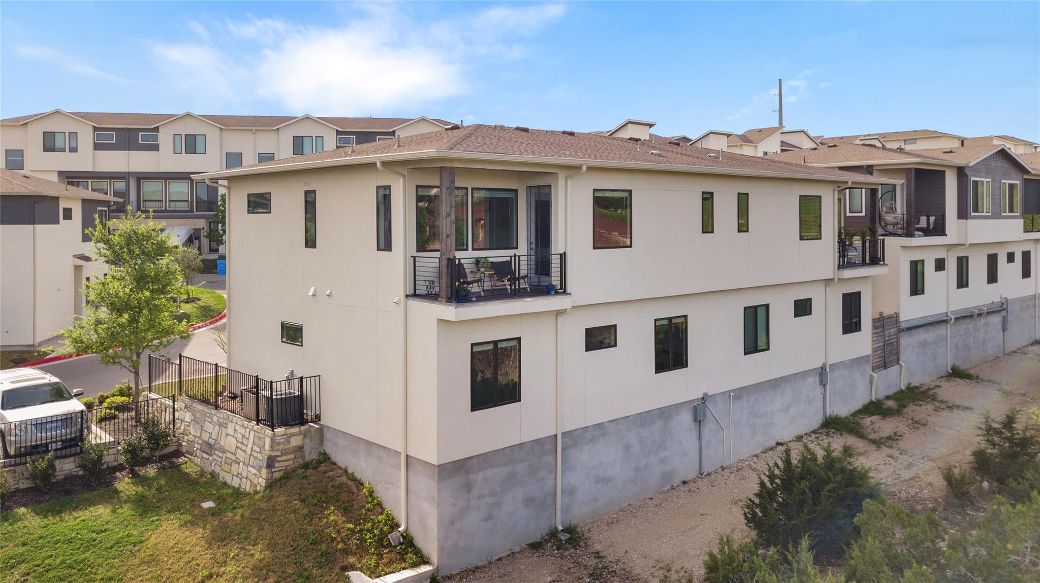 2050 Lohmans Spur Rd # 1302, Lakeway, TX 78734