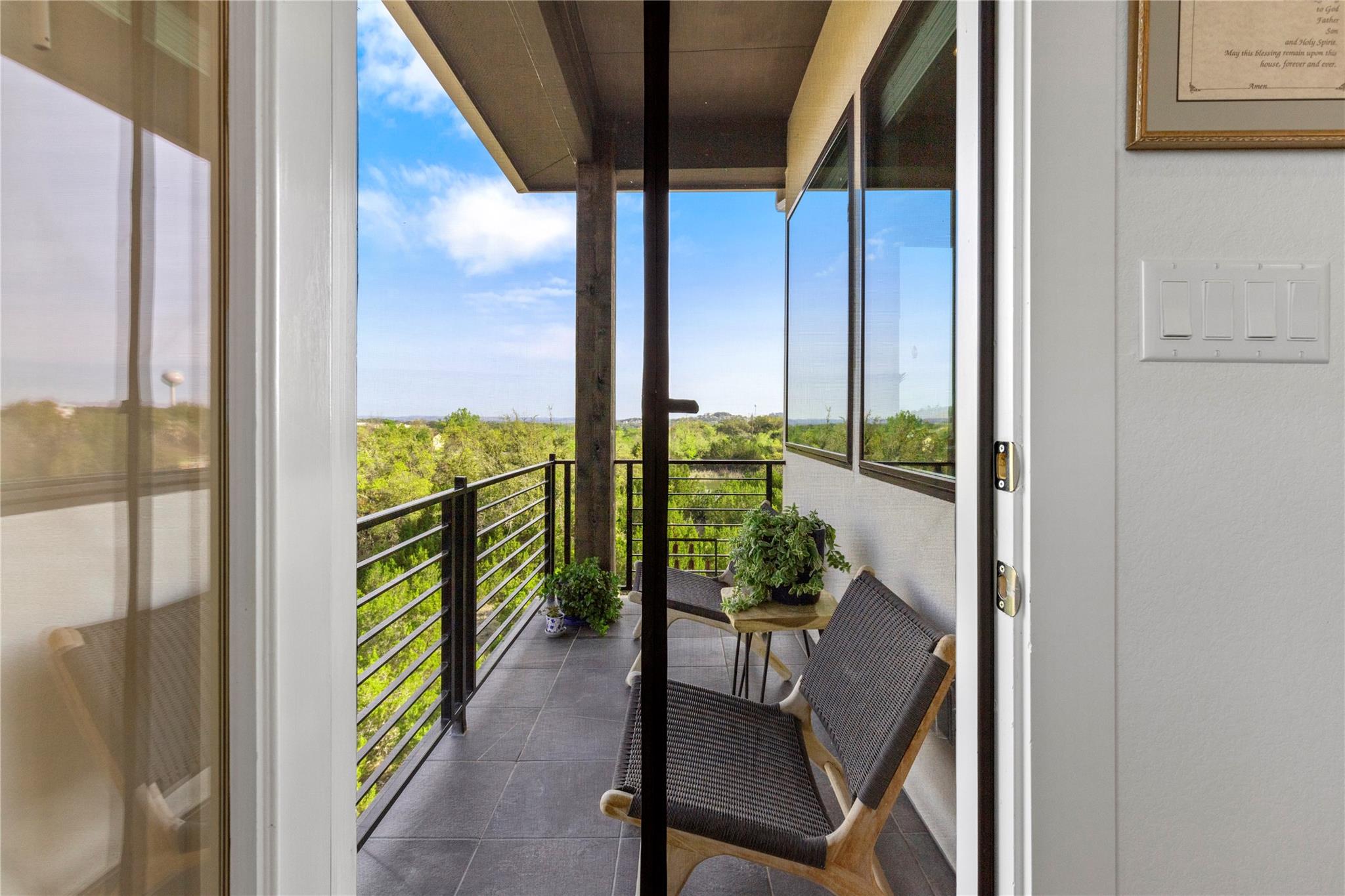 2050 Lohmans Spur Rd # 1302, Lakeway, TX 78734