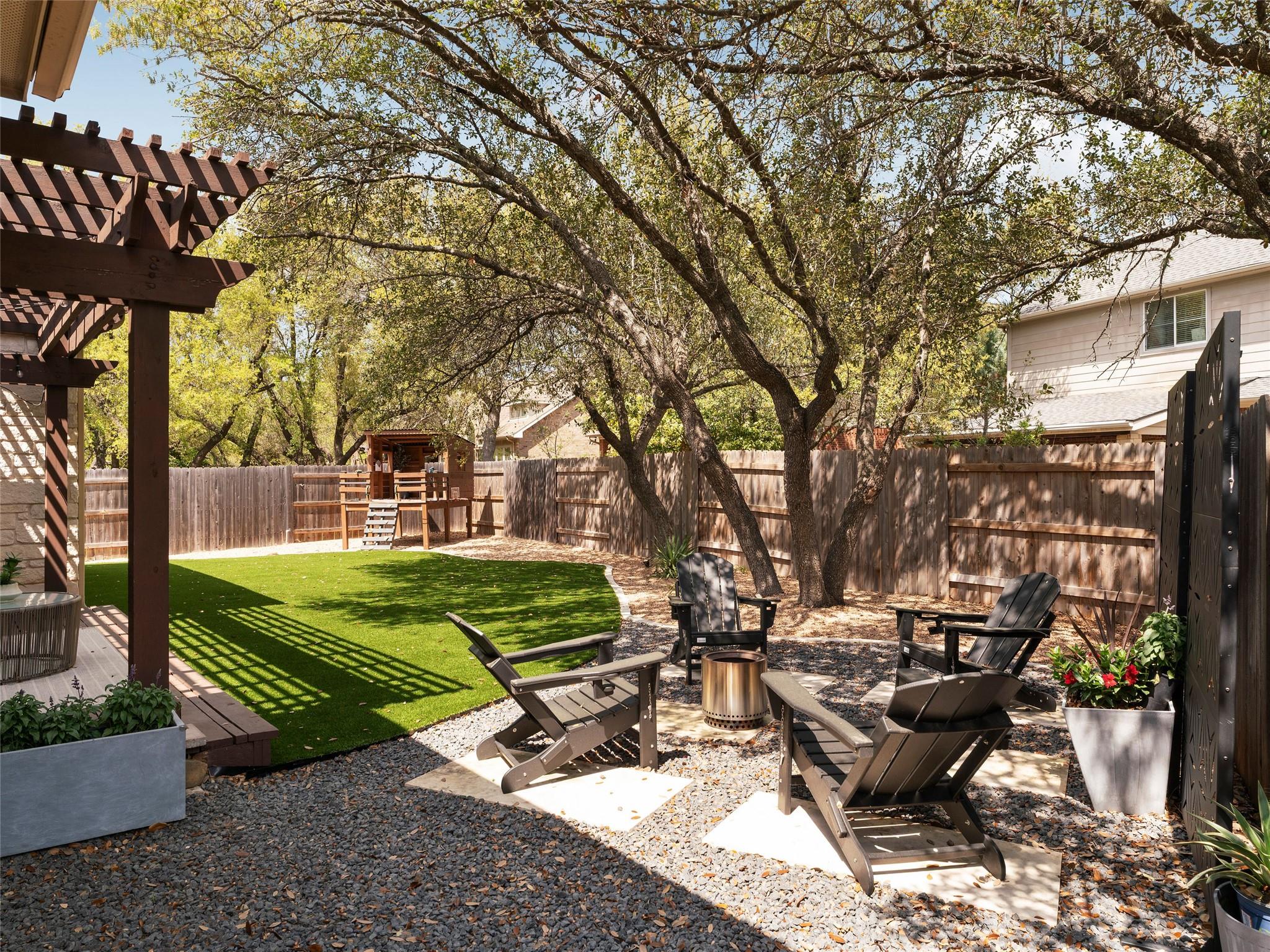 12516 Uvalde Creek Dr, Austin, TX 78732