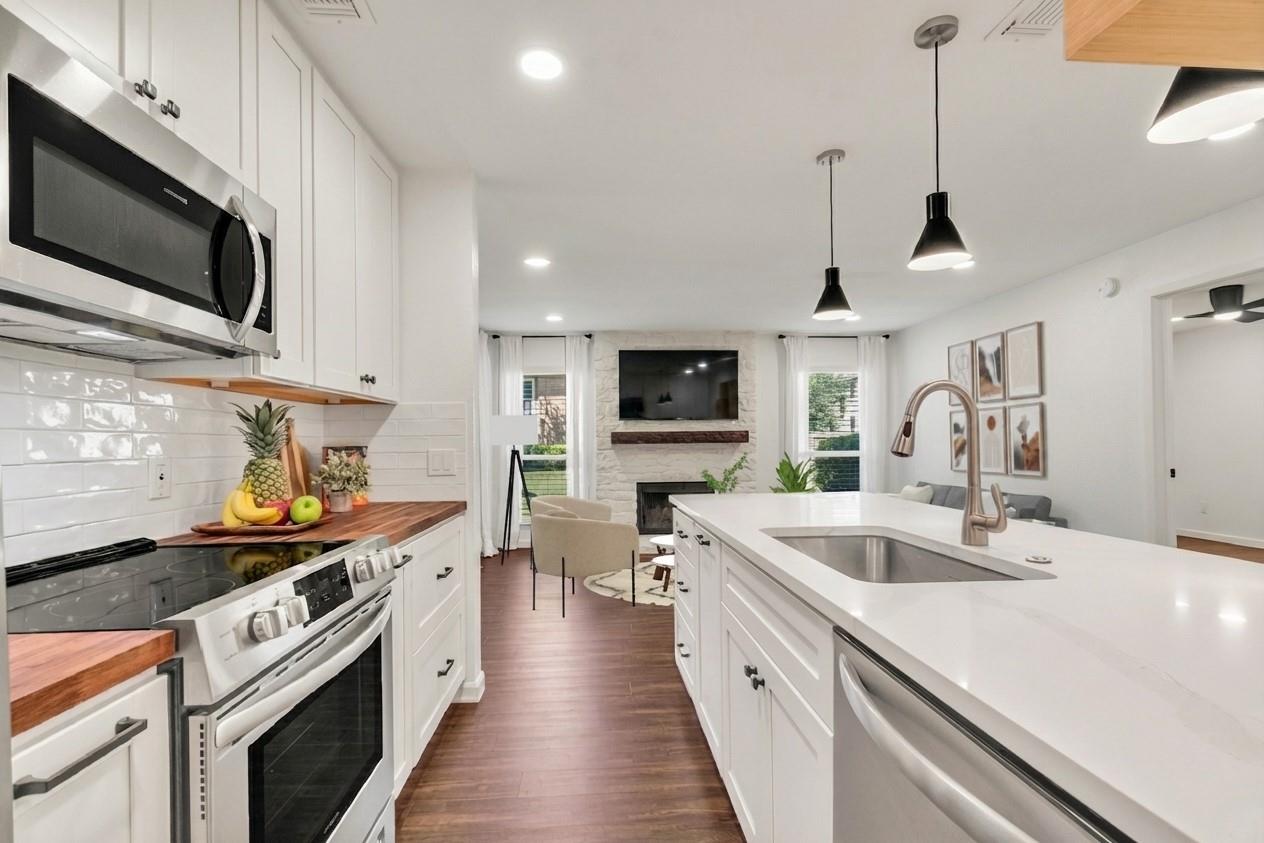 10616 Mellow Meadows Dr # 30A, Austin, TX 78750