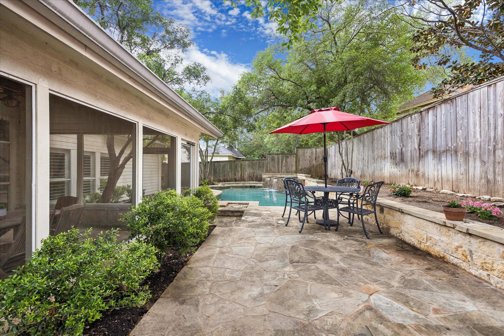 110 Copperleaf Rd, Lakeway, TX 78734