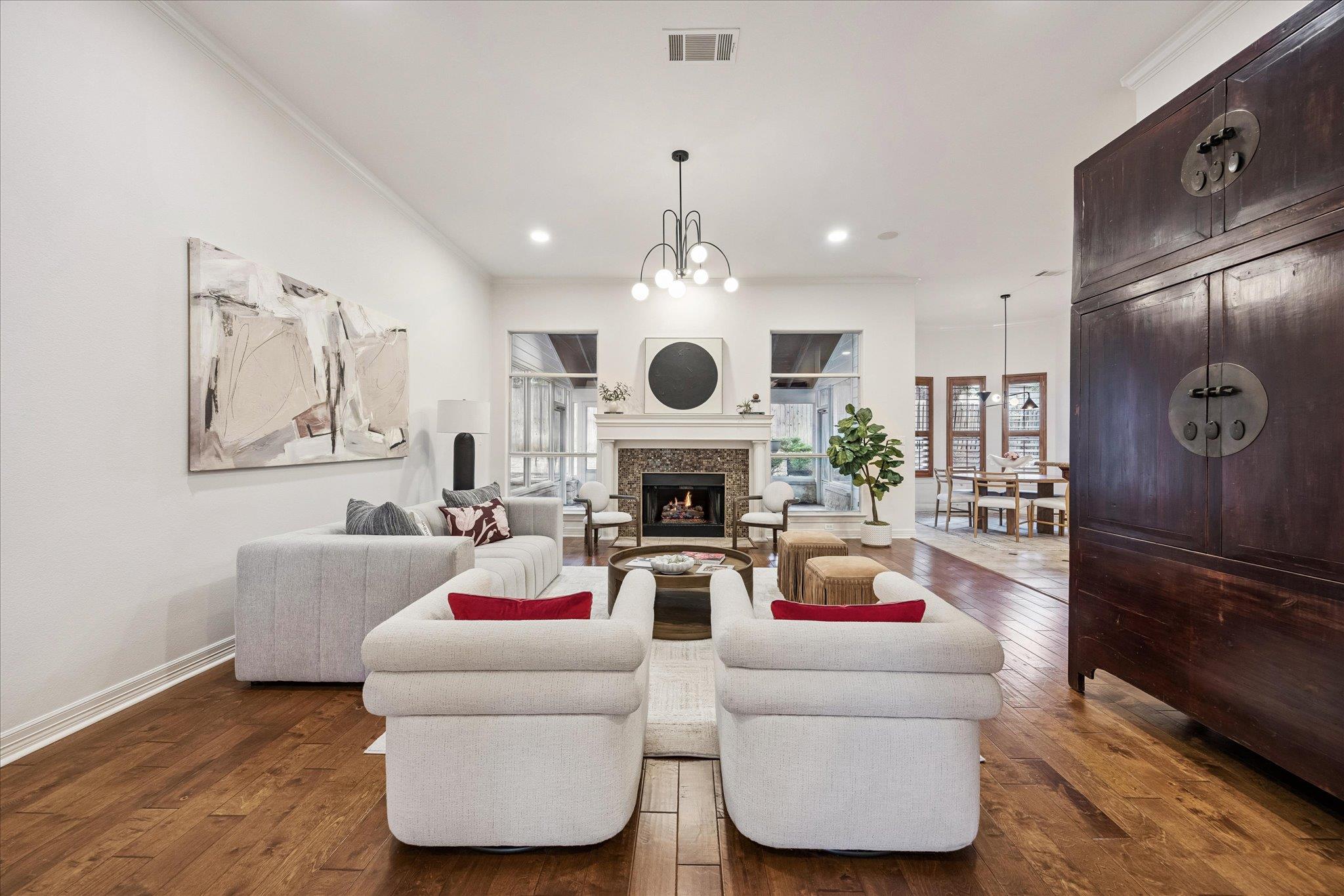 110 Copperleaf Rd, Lakeway, TX 78734