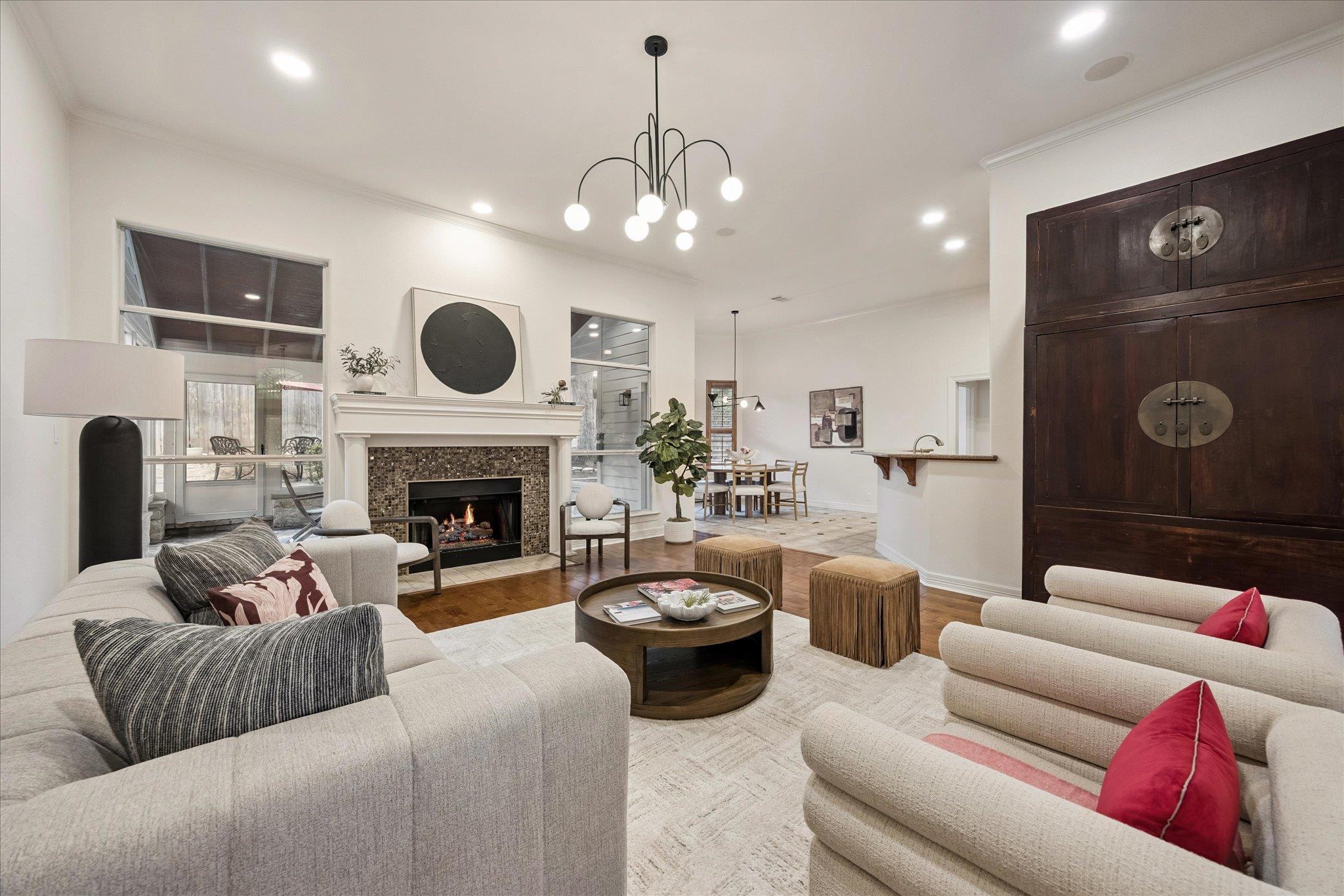 110 Copperleaf Rd, Lakeway, TX 78734