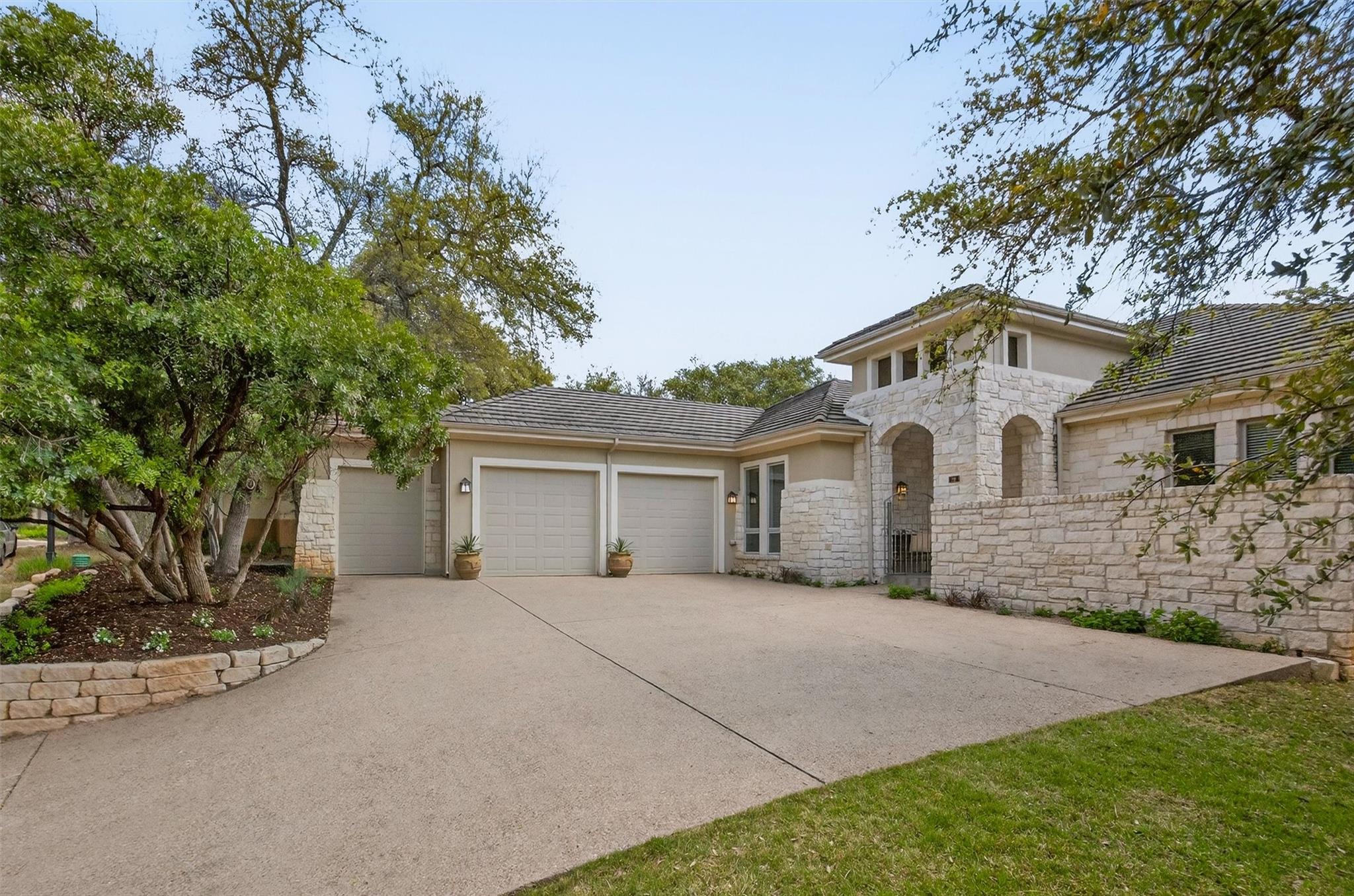 2305 BARTON CREEK Blvd # 39, Austin, TX 78735