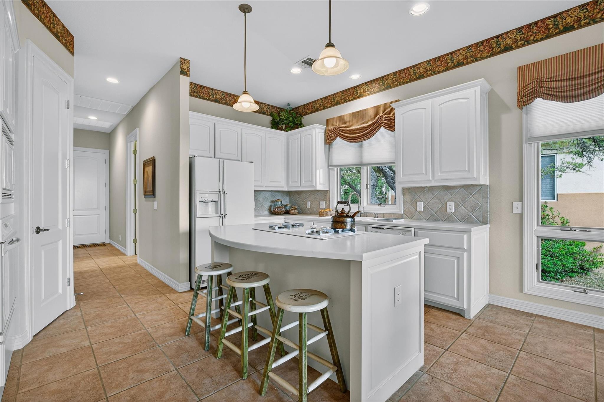 2305 BARTON CREEK Blvd # 39, Austin, TX 78735