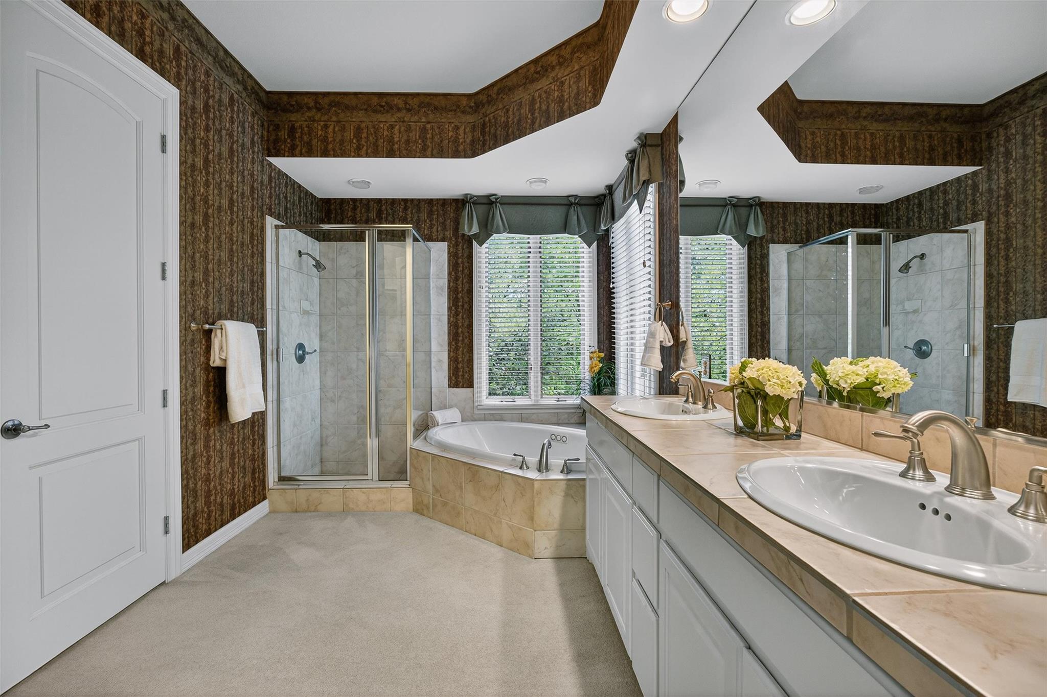 2305 BARTON CREEK Blvd # 39, Austin, TX 78735