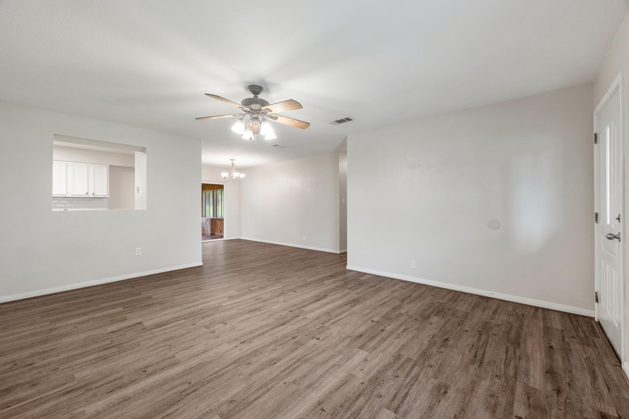 110 Skyview Ter, Leander, TX 78641