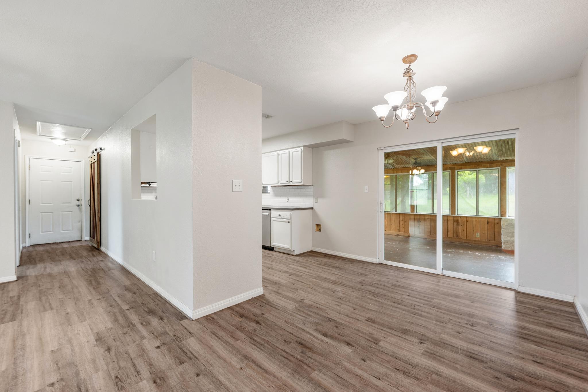 110 Skyview Ter, Leander, TX 78641