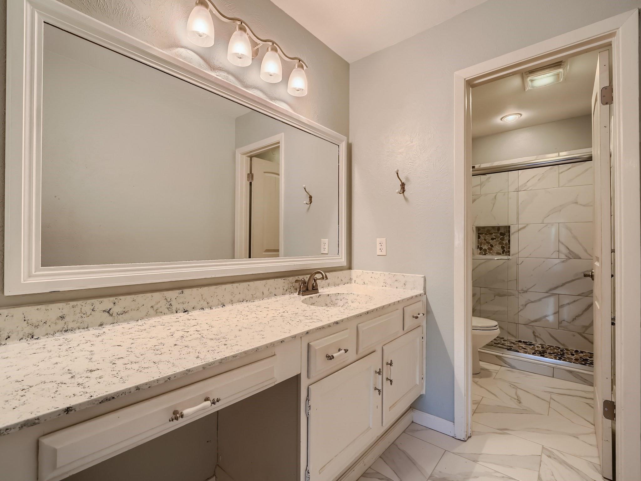 2002 Verbena Dr # 1336B, Austin, TX 78750