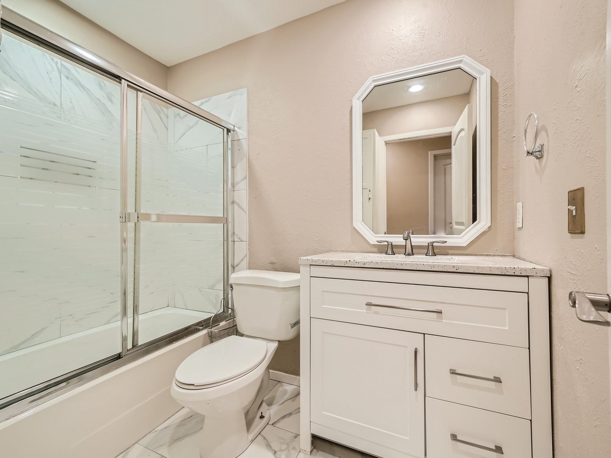 2002 Verbena Dr # 1336B, Austin, TX 78750