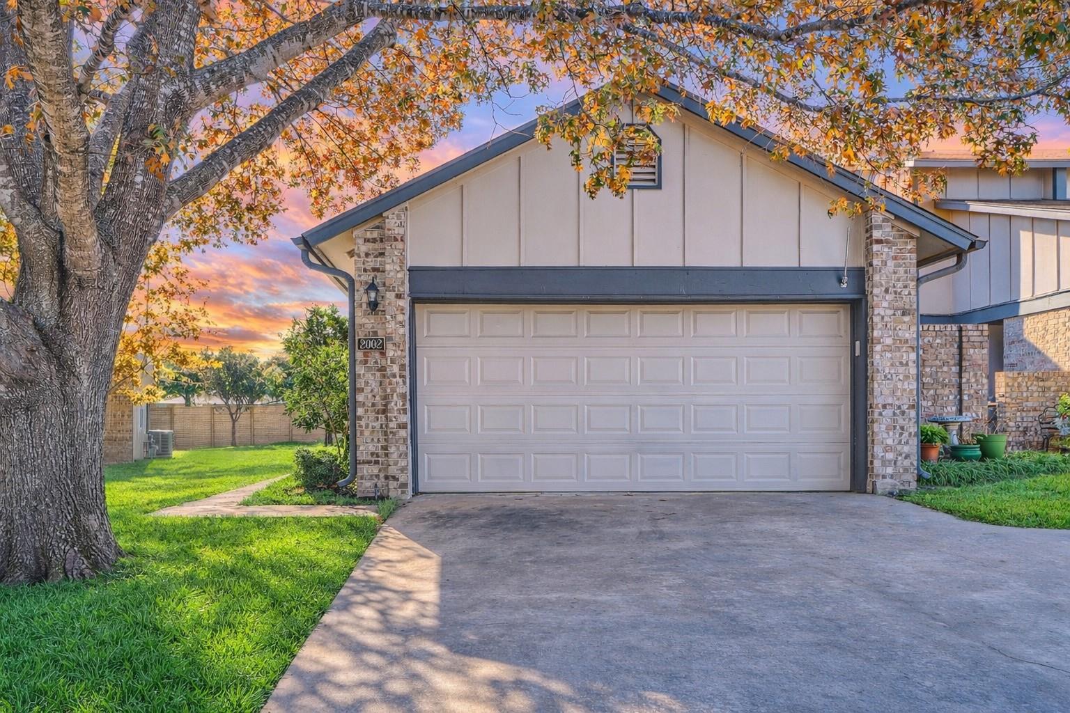 2002 Verbena Dr # 1336B, Austin, TX 78750