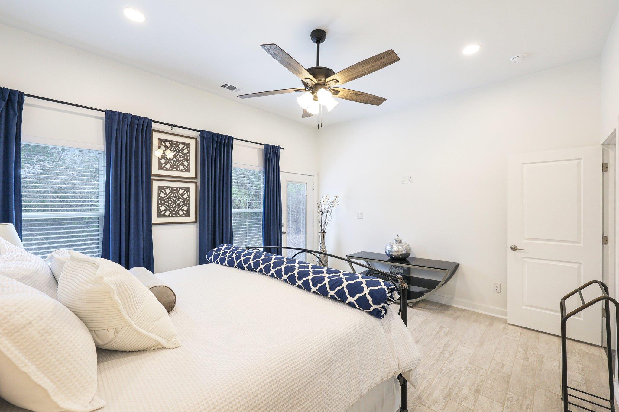 117 Golf Crest Dr # C, Wimberley, TX 78676