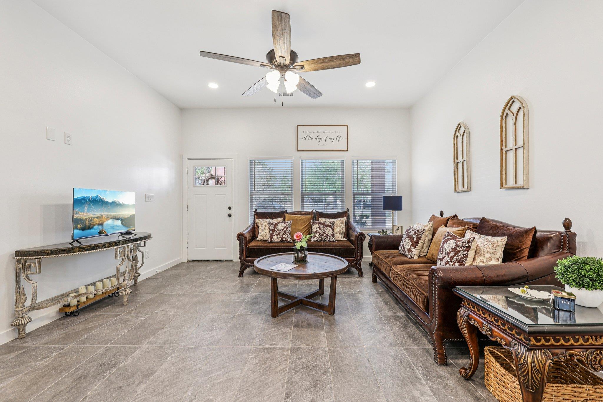 117 Golf Crest Dr # C, Wimberley, TX 78676