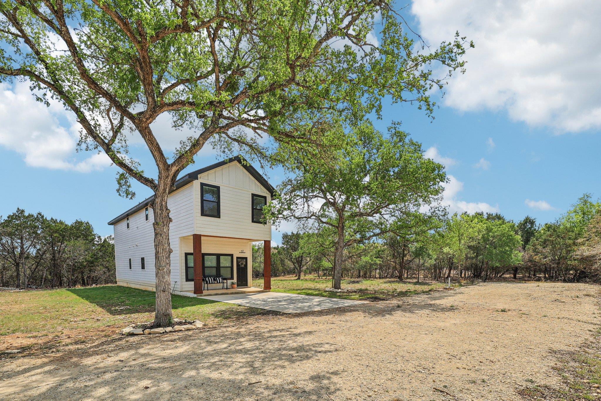 117 Golf Crest Dr # C, Wimberley, TX 78676