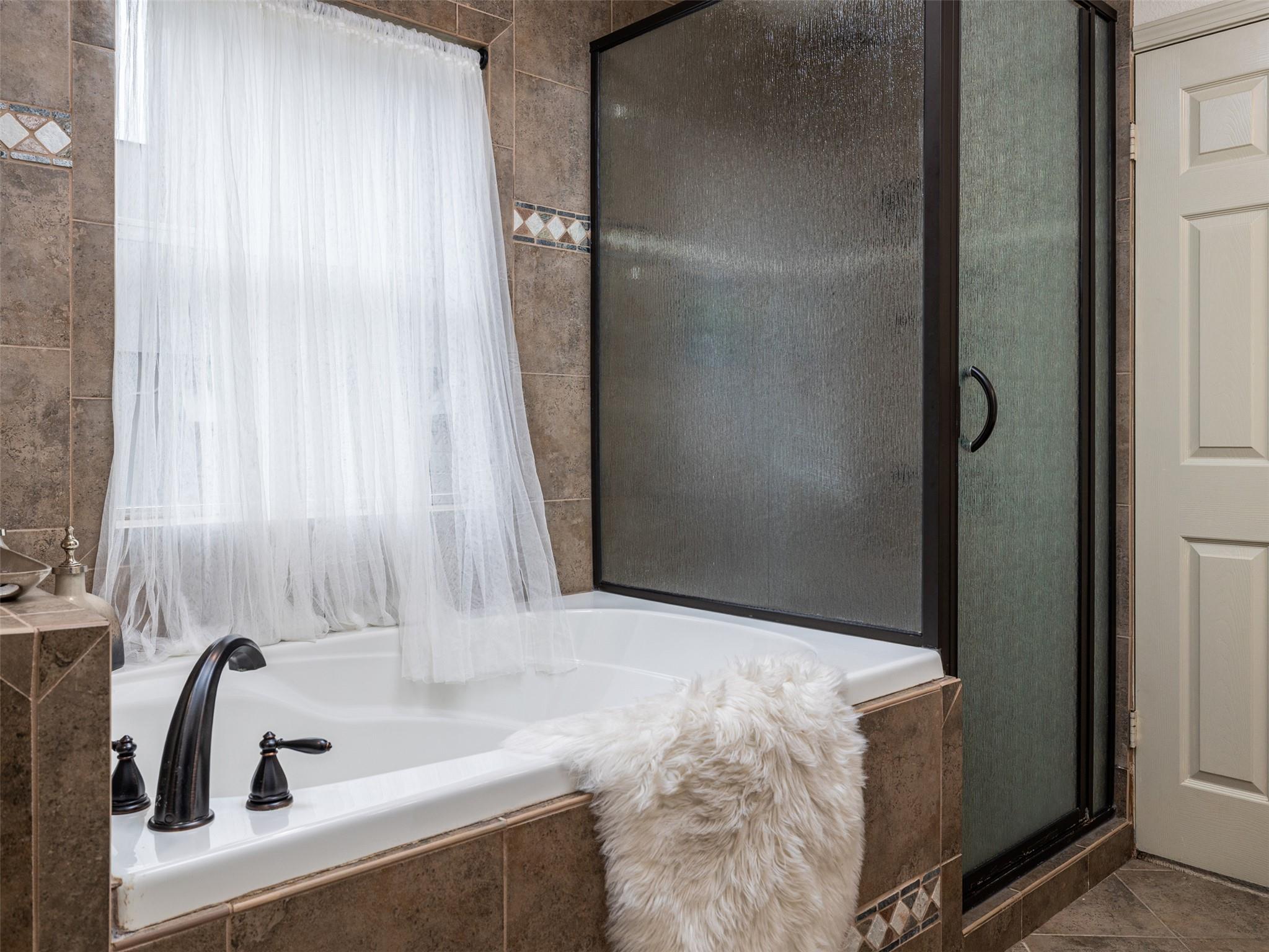 13001 Tamayo Dr, Austin, TX 78729