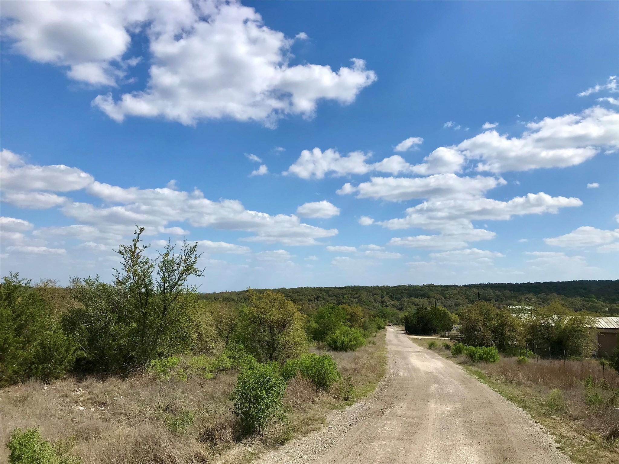 970-B 32, San Marcos, TX 78666