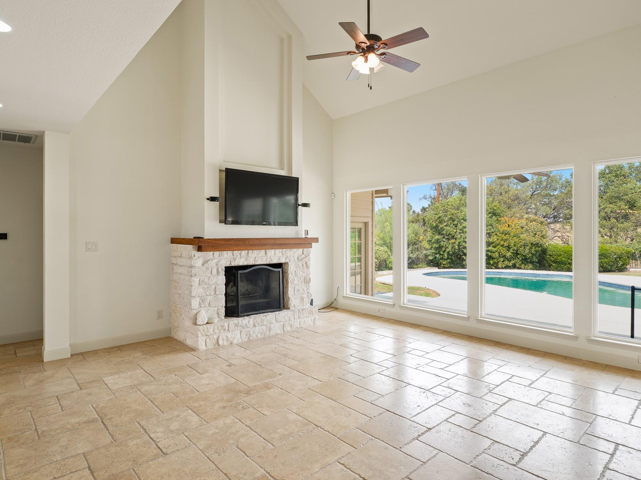 1710 Lakeway Blvd, Lakeway, TX 78734