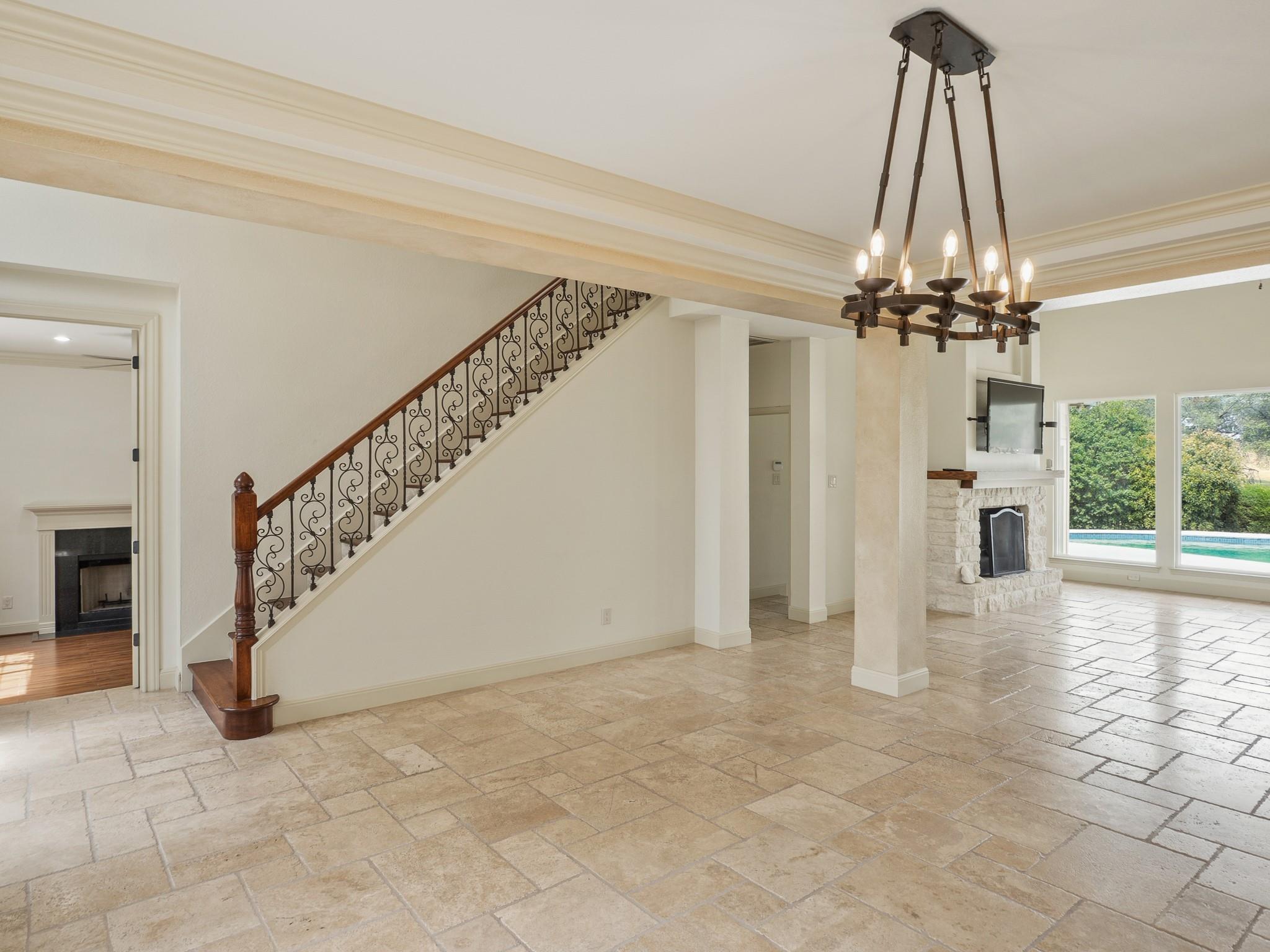 1710 Lakeway Blvd, Lakeway, TX 78734