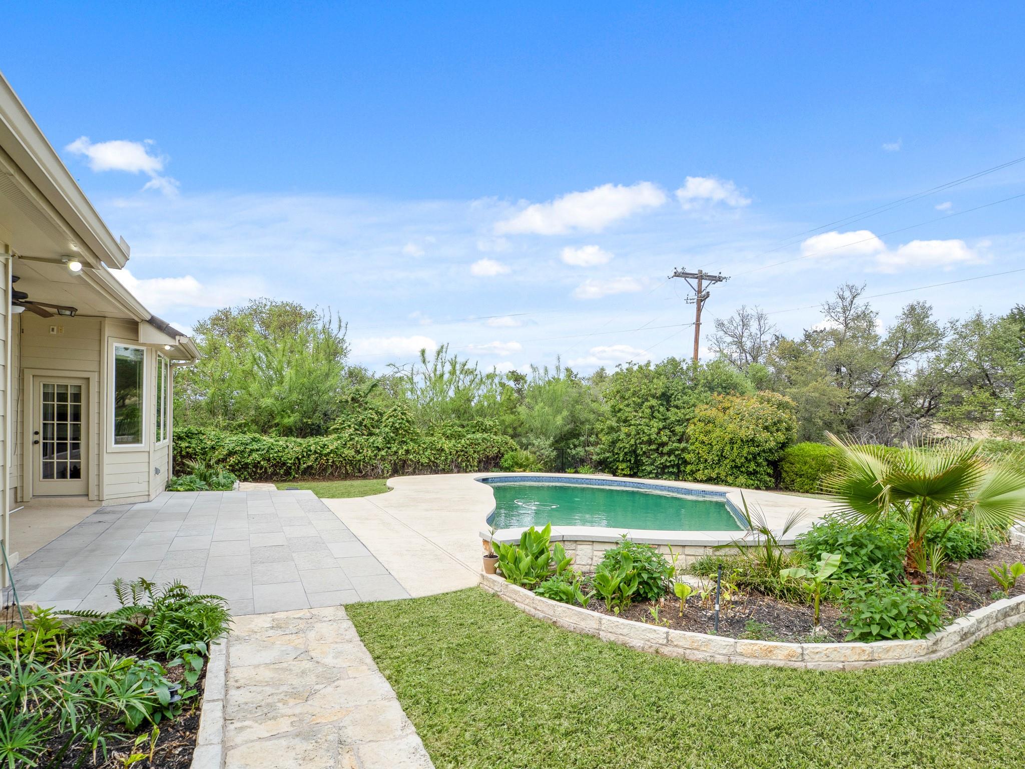 1710 Lakeway Blvd, Lakeway, TX 78734