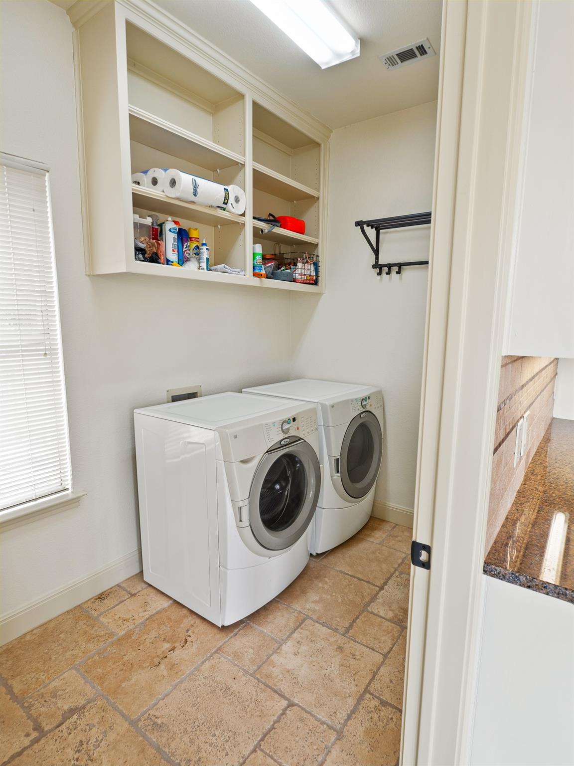 1710 Lakeway Blvd, Lakeway, TX 78734