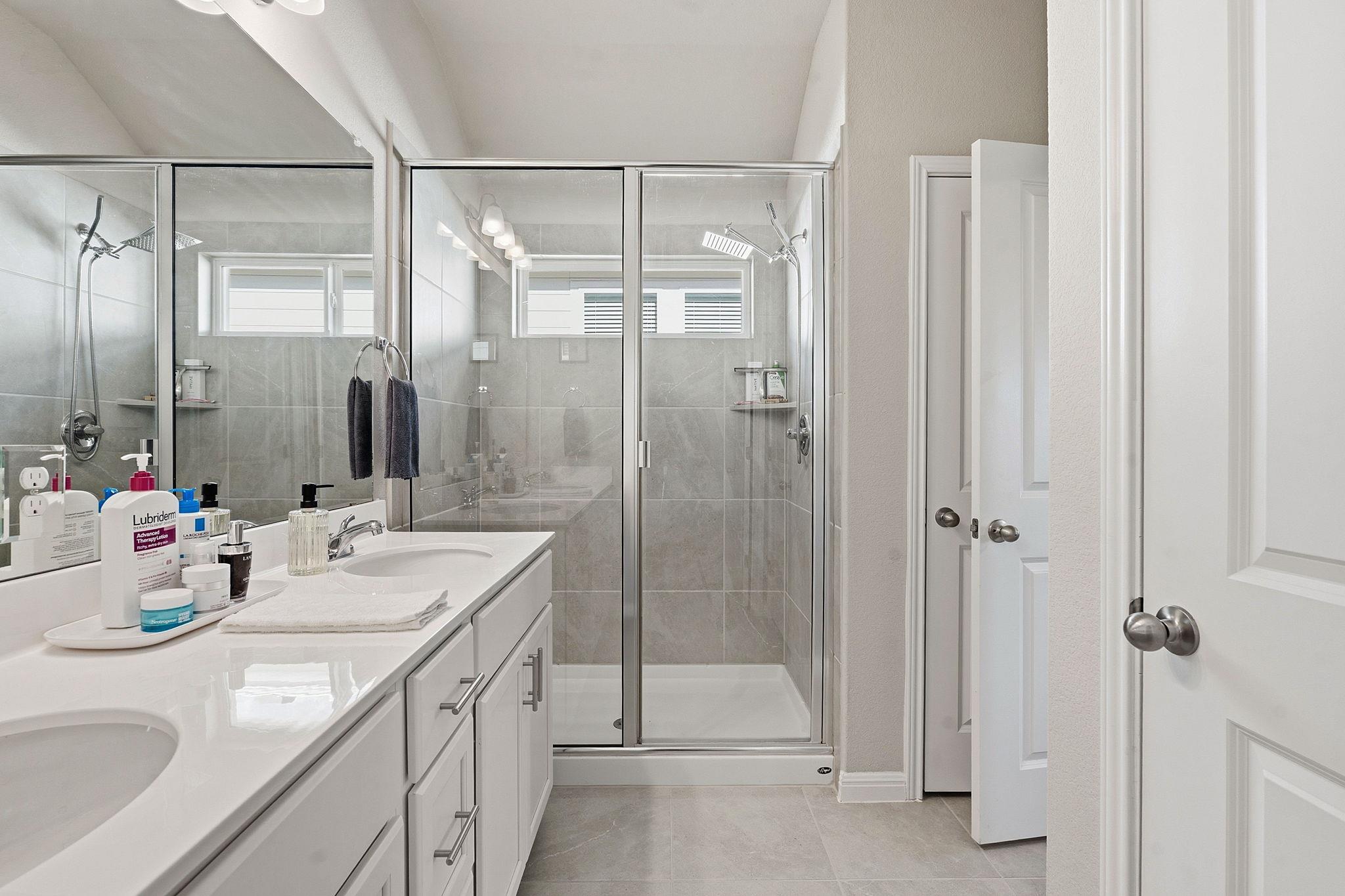 6026 Marsh Ln, Buda, TX 78610