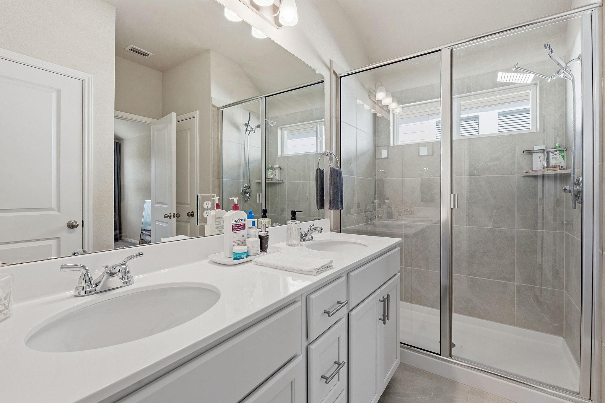 6026 Marsh Ln, Buda, TX 78610