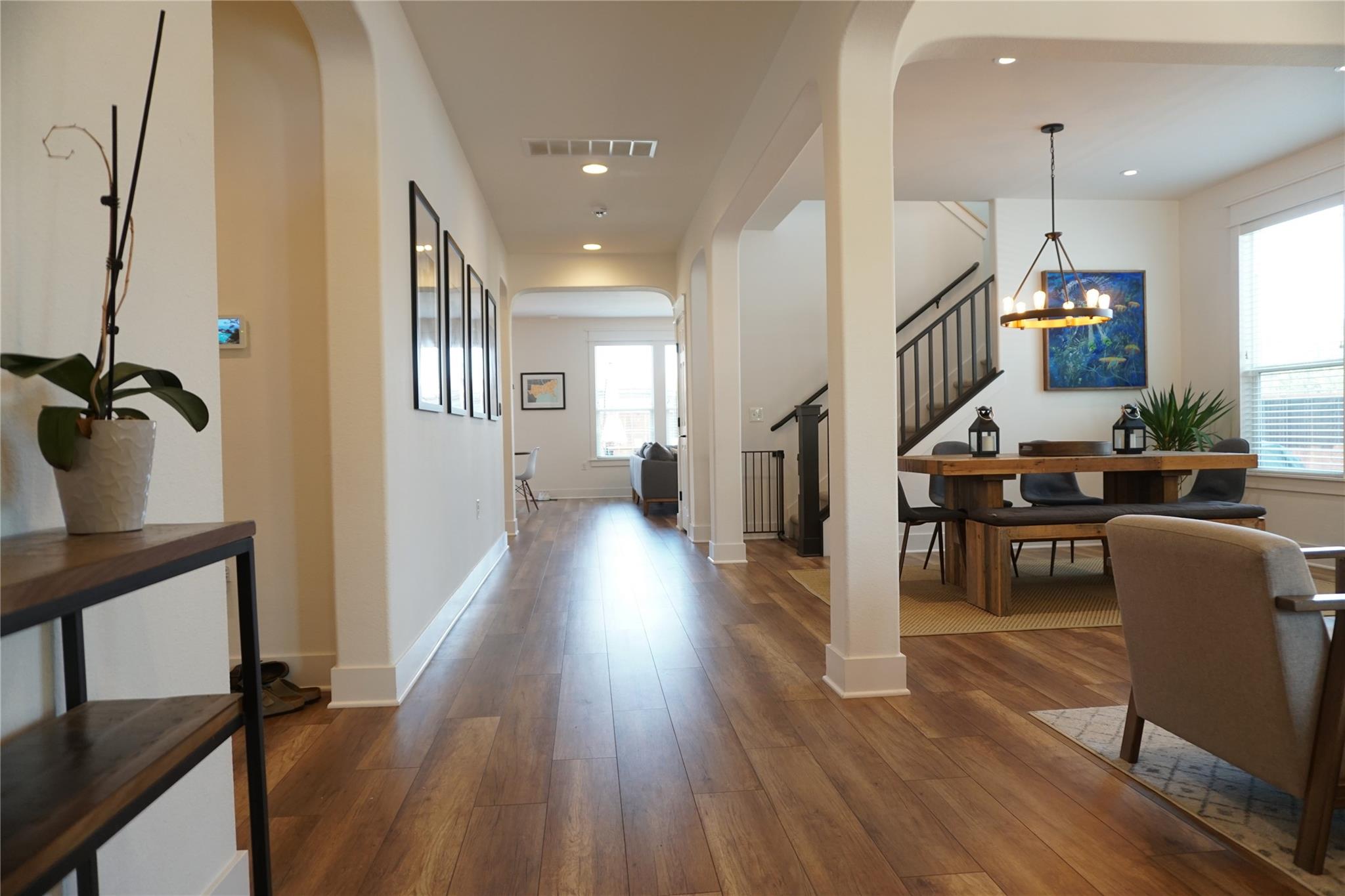 8604 Capitol View Dr, Austin, TX 78747