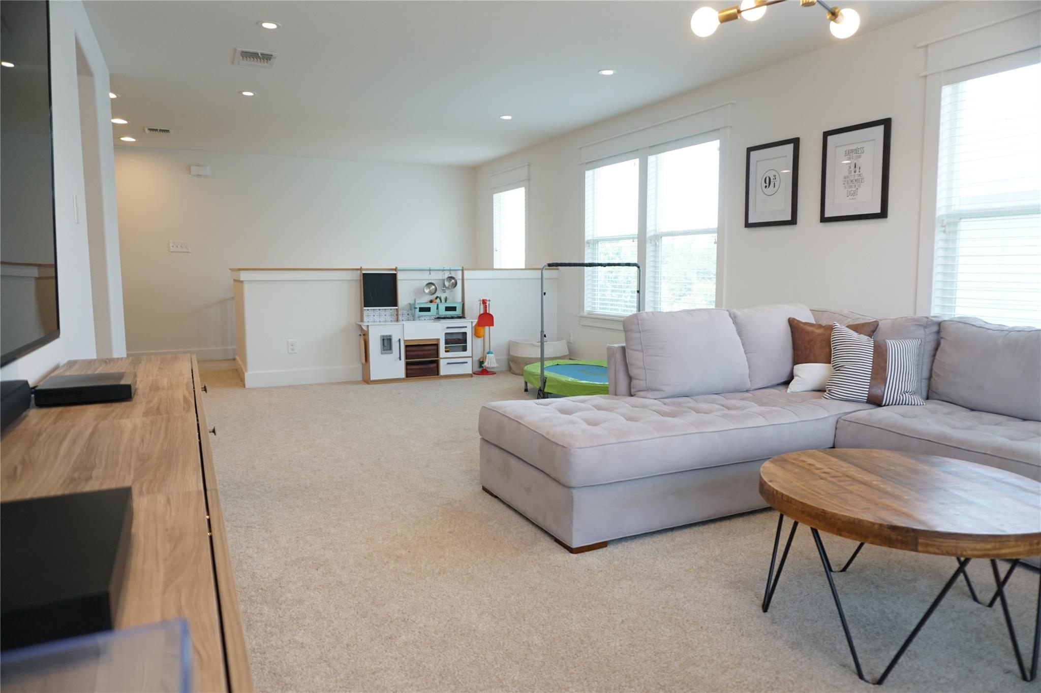 8604 Capitol View Dr, Austin, TX 78747