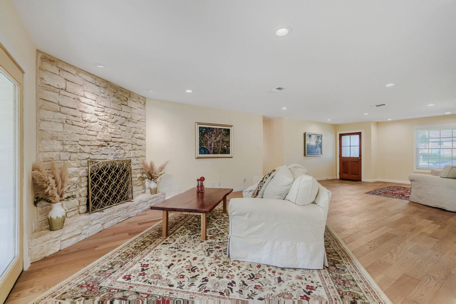4903 Buckskin Pass, Austin, TX 78745