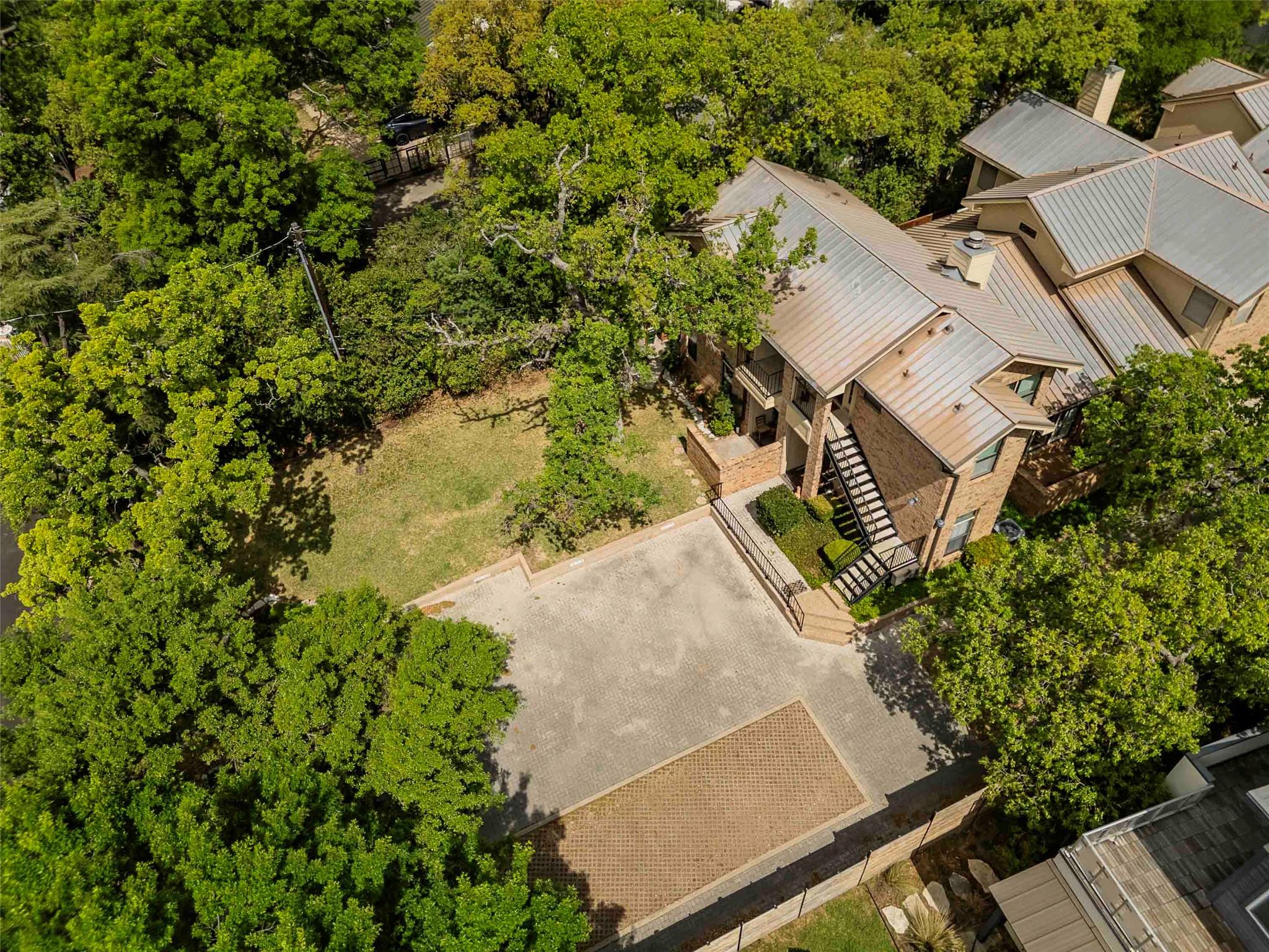 2500 Quarry Rd # 5, Austin, TX 78703