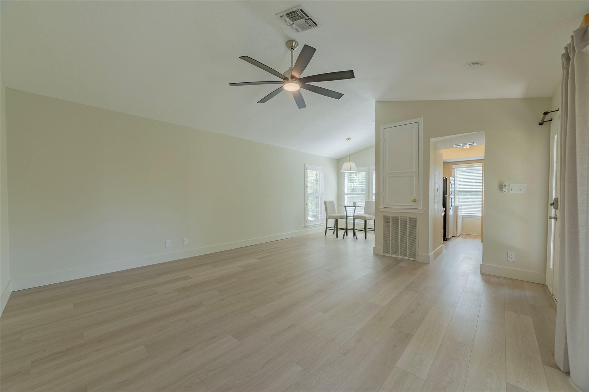 2500 Quarry Rd # 5, Austin, TX 78703