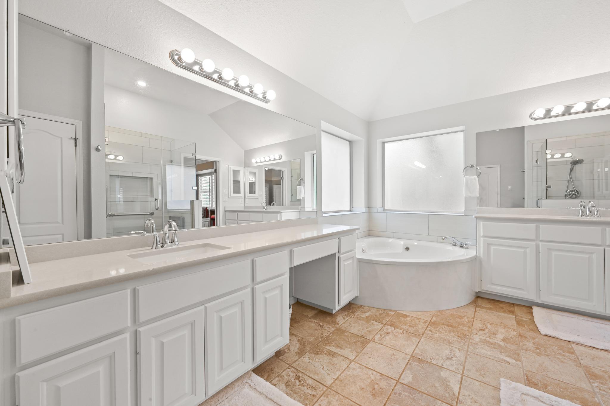 5916 Back Bay Ln, Austin, TX 78739