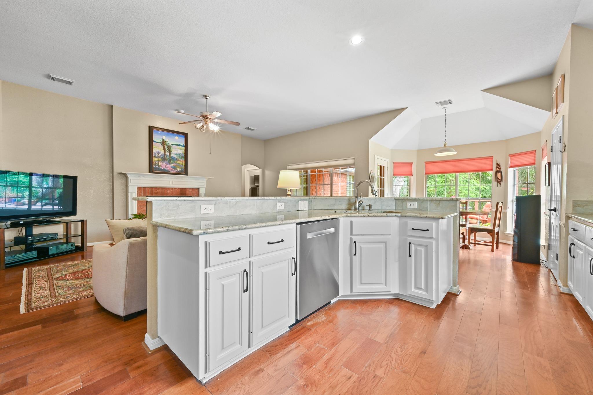 5916 Back Bay Ln, Austin, TX 78739