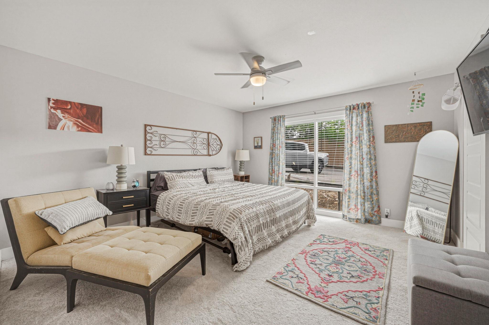 5332 Balcones Dr # B, Austin, TX 78731