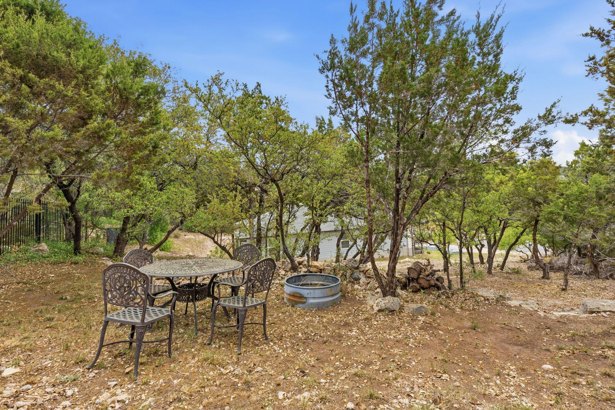 21204 Diamond Cv, Lago Vista, TX 78645