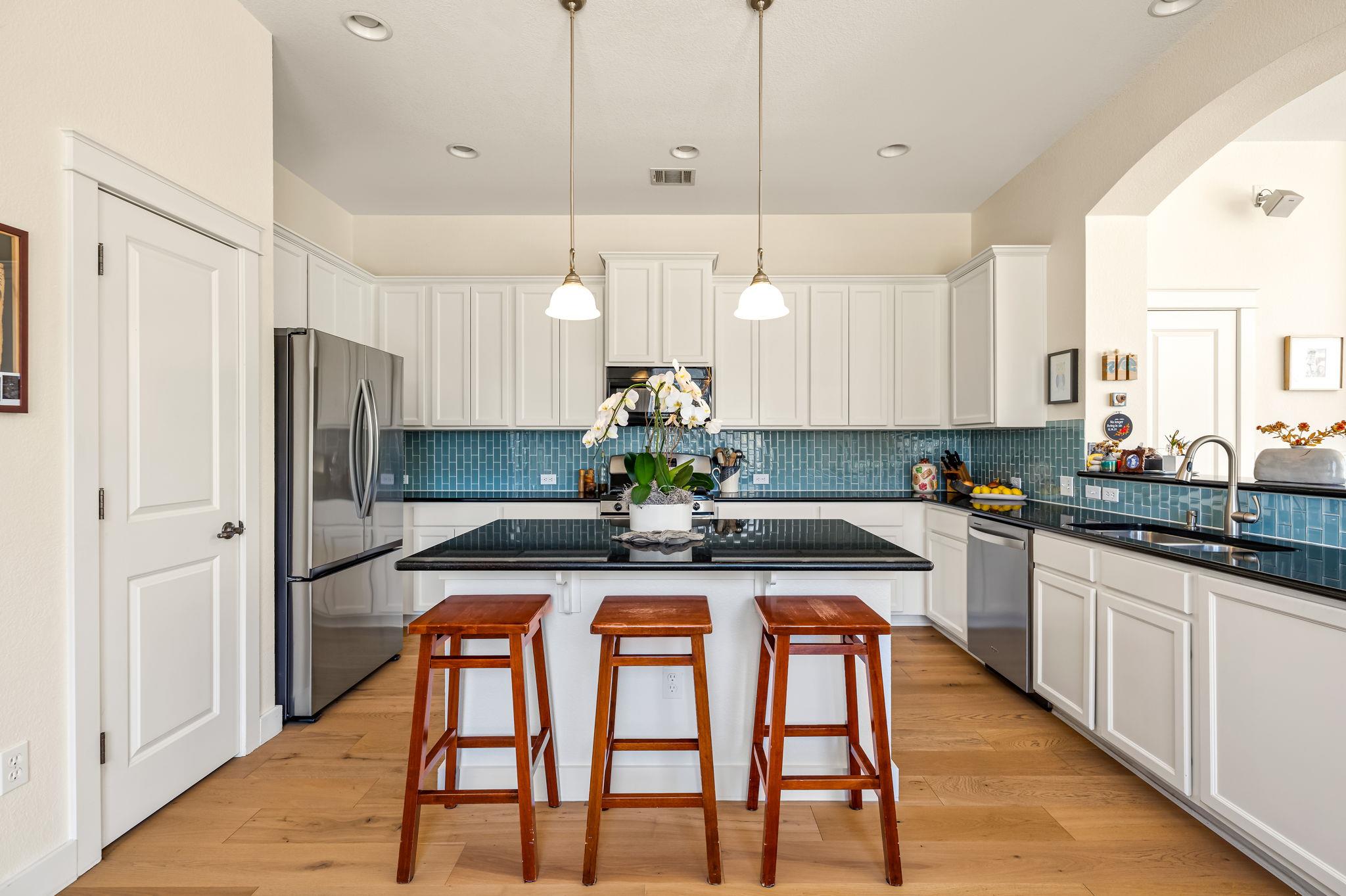 2201 Zach Scott St, Austin, TX 78723