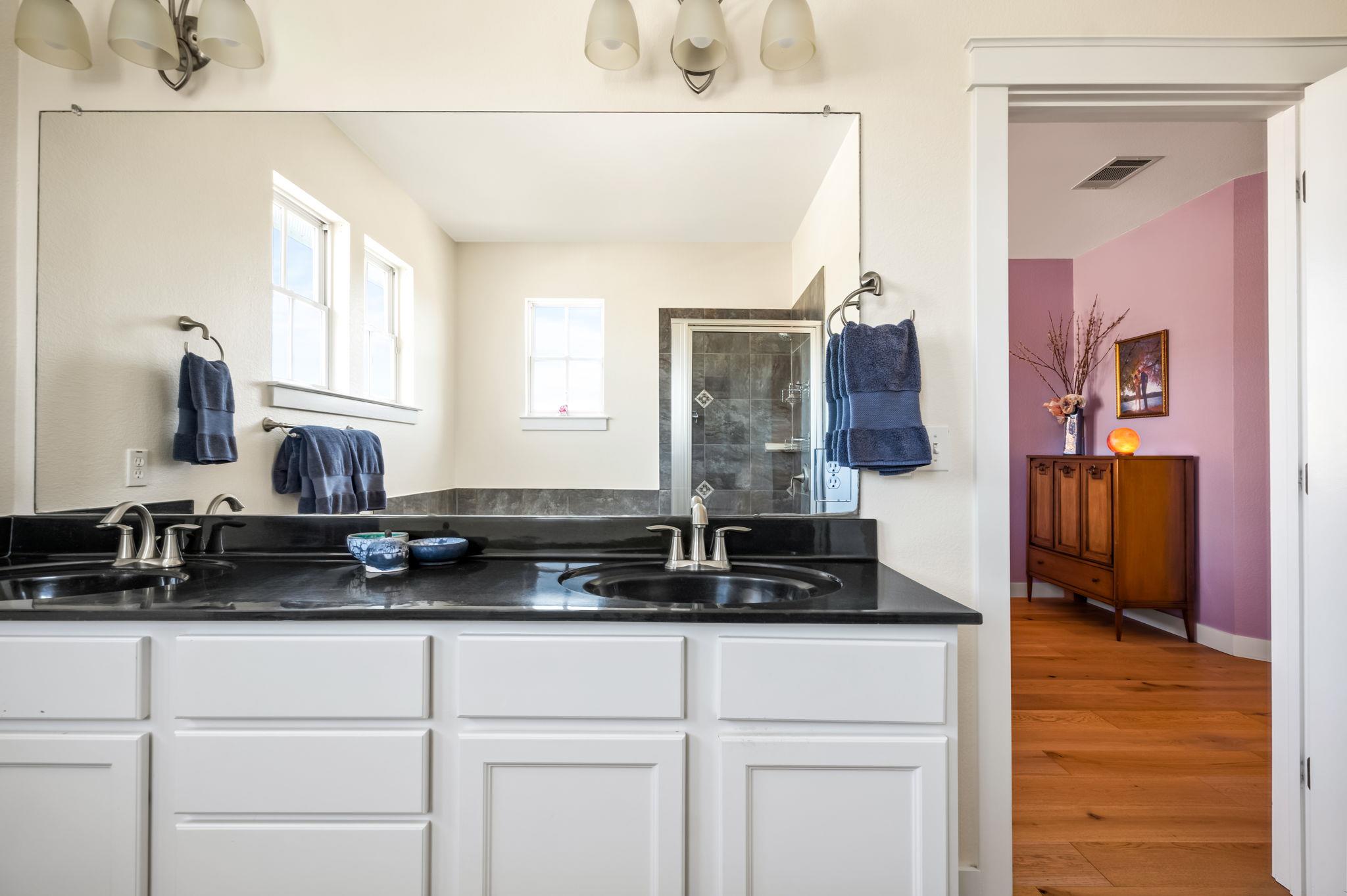 2201 Zach Scott St, Austin, TX 78723