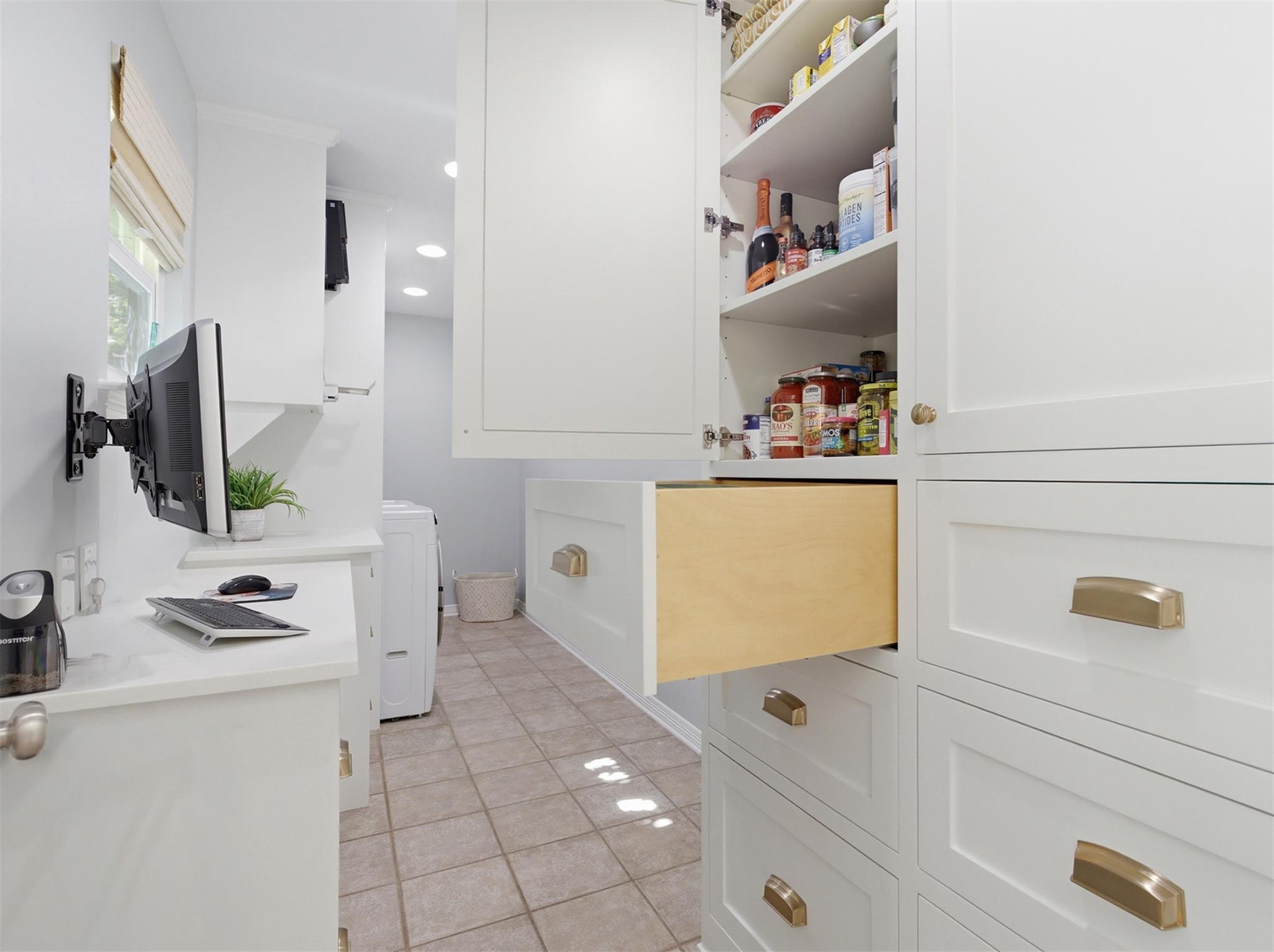 2810 Brandy Ln, Georgetown, TX 78628