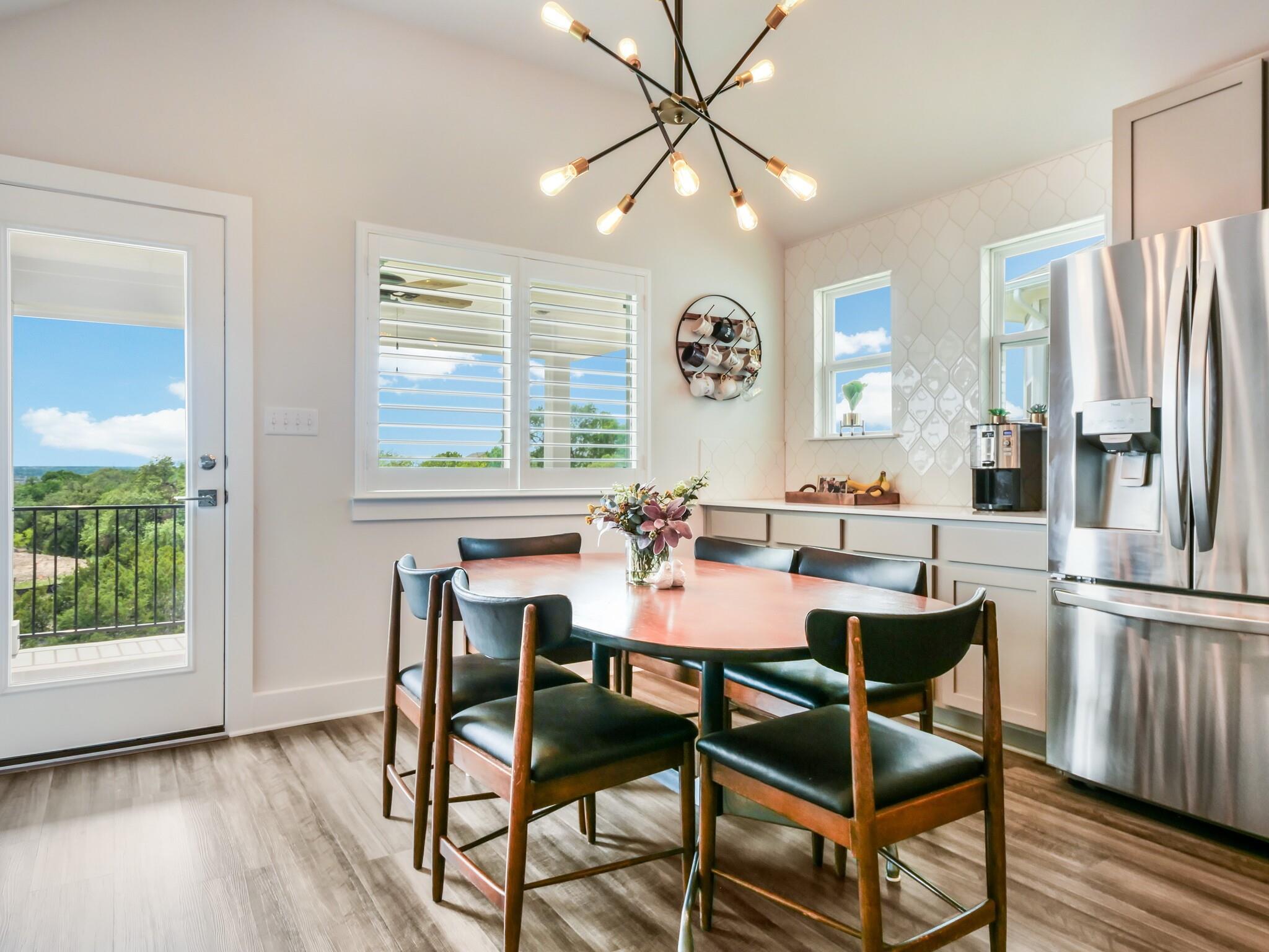 129 N Broken Oak Dr N, Liberty Hill, TX 78642