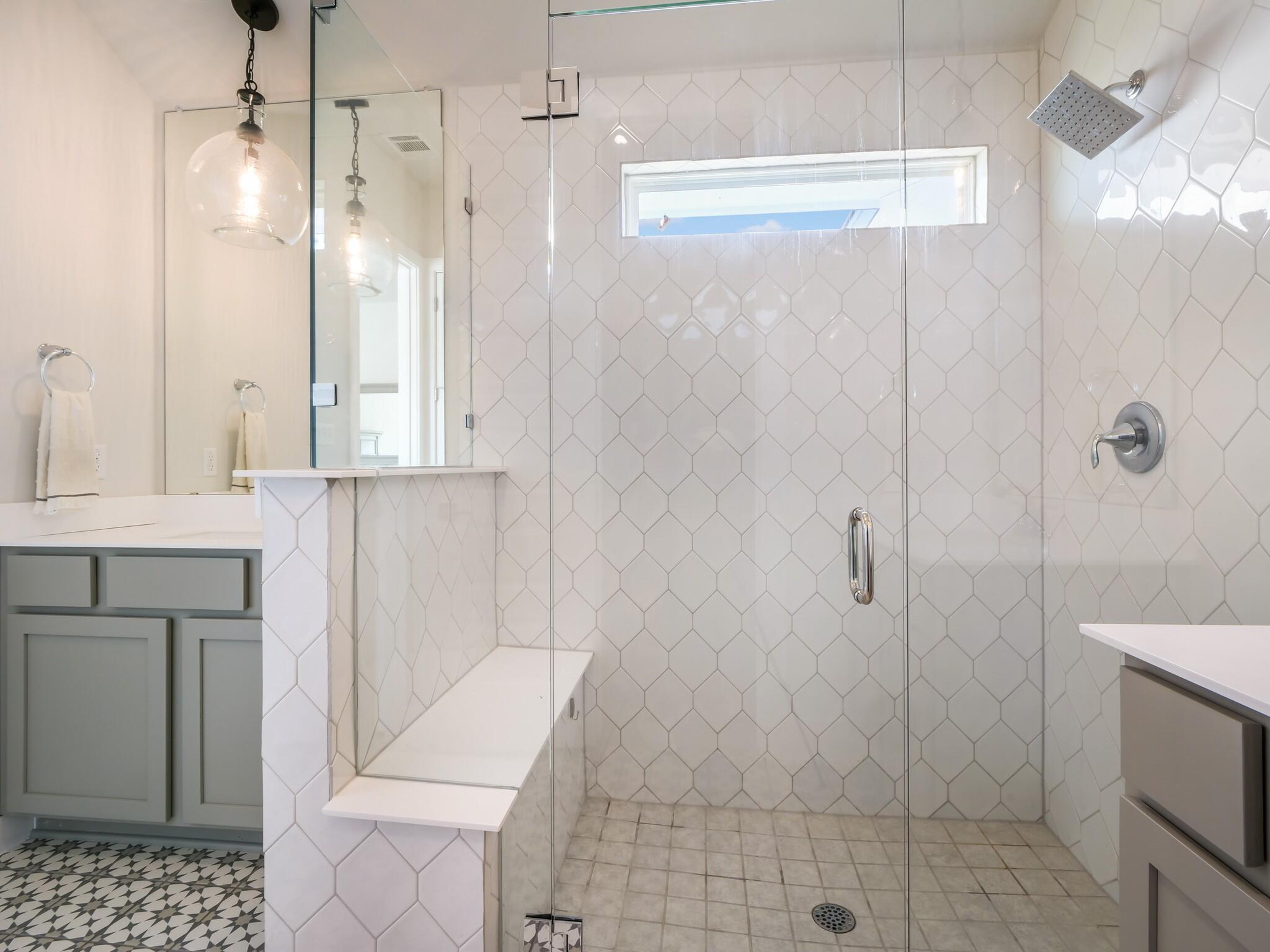 129 N Broken Oak Dr N, Liberty Hill, TX 78642