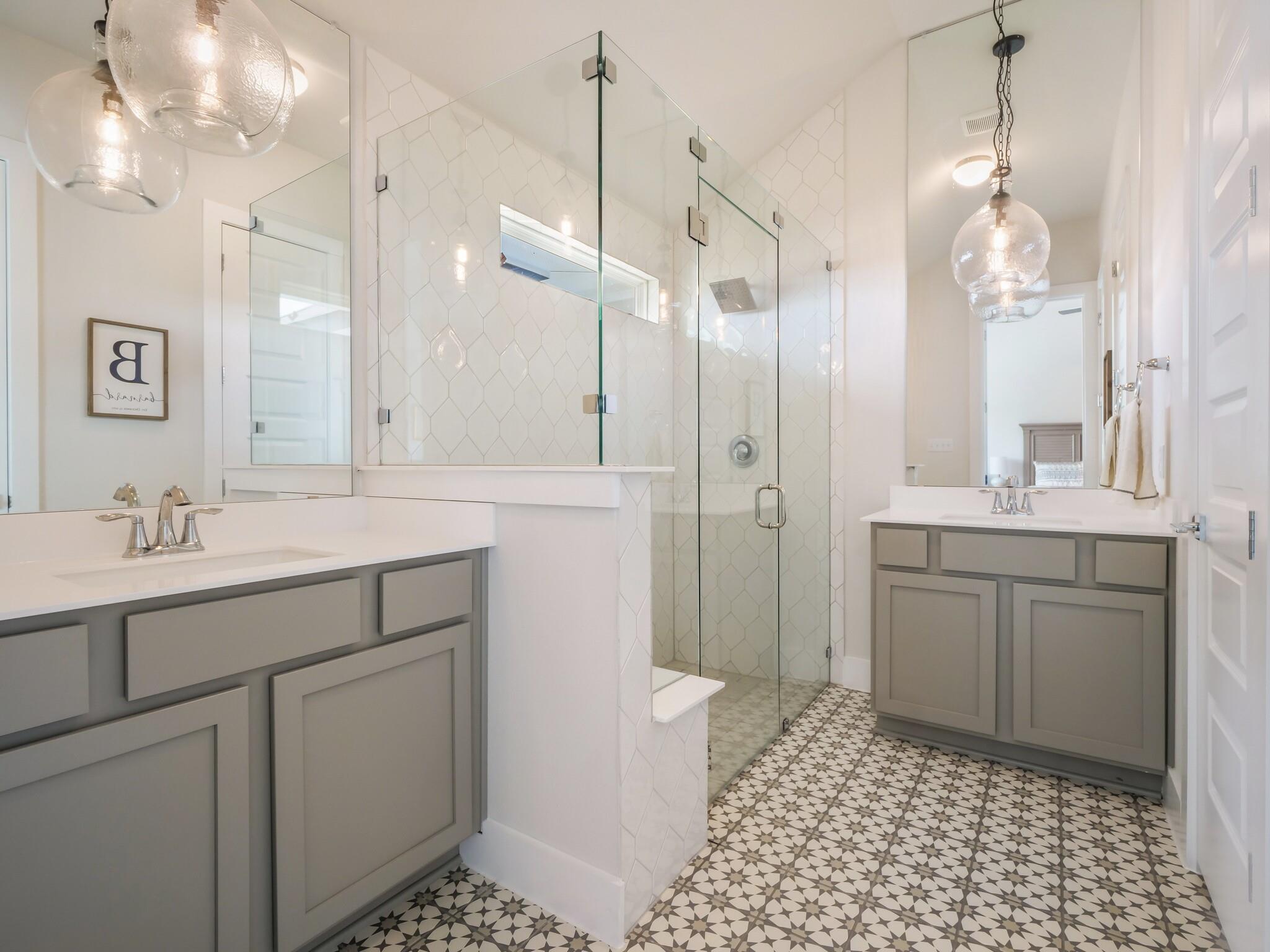 129 N Broken Oak Dr N, Liberty Hill, TX 78642