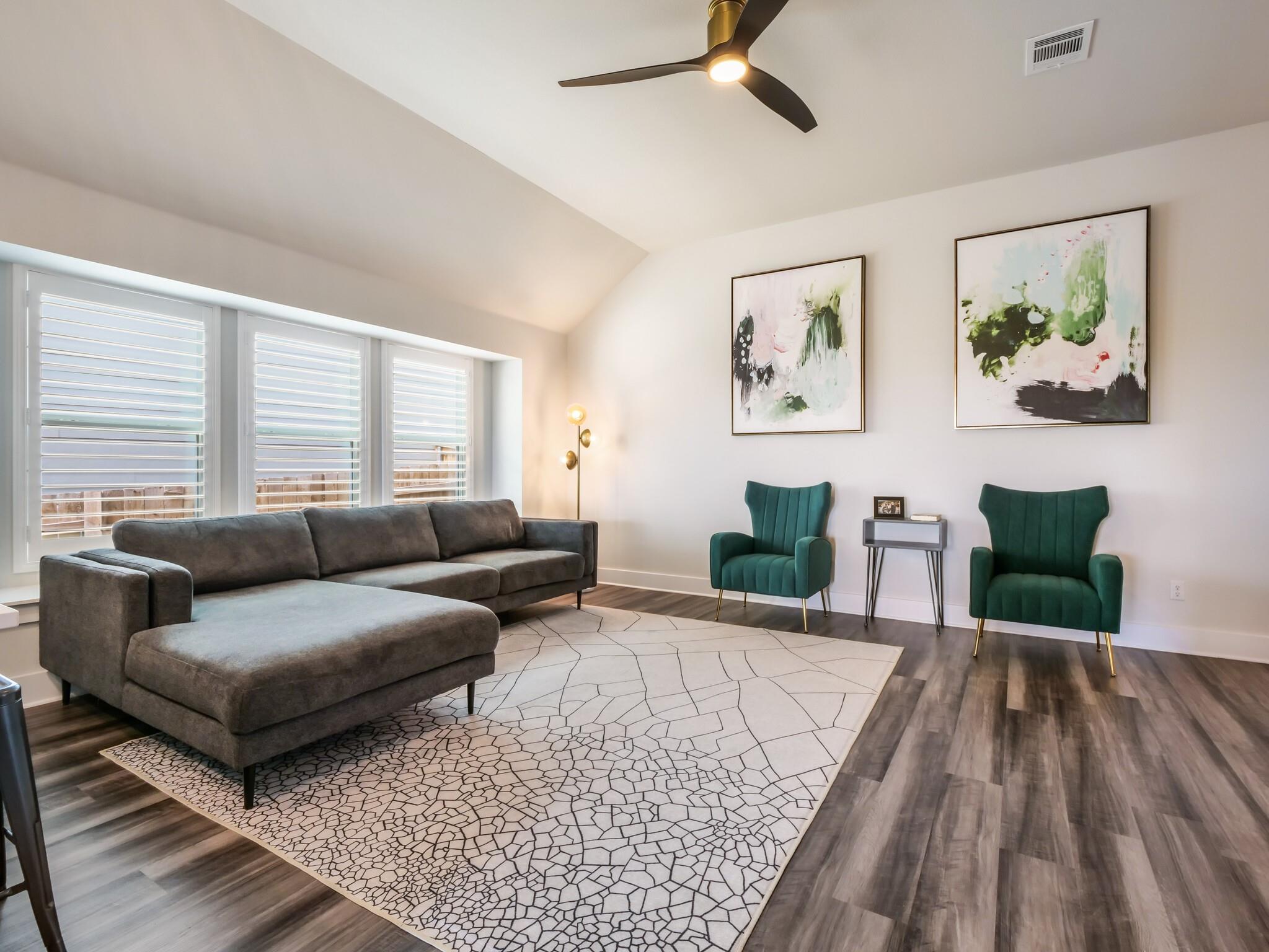 129 N Broken Oak Dr N, Liberty Hill, TX 78642